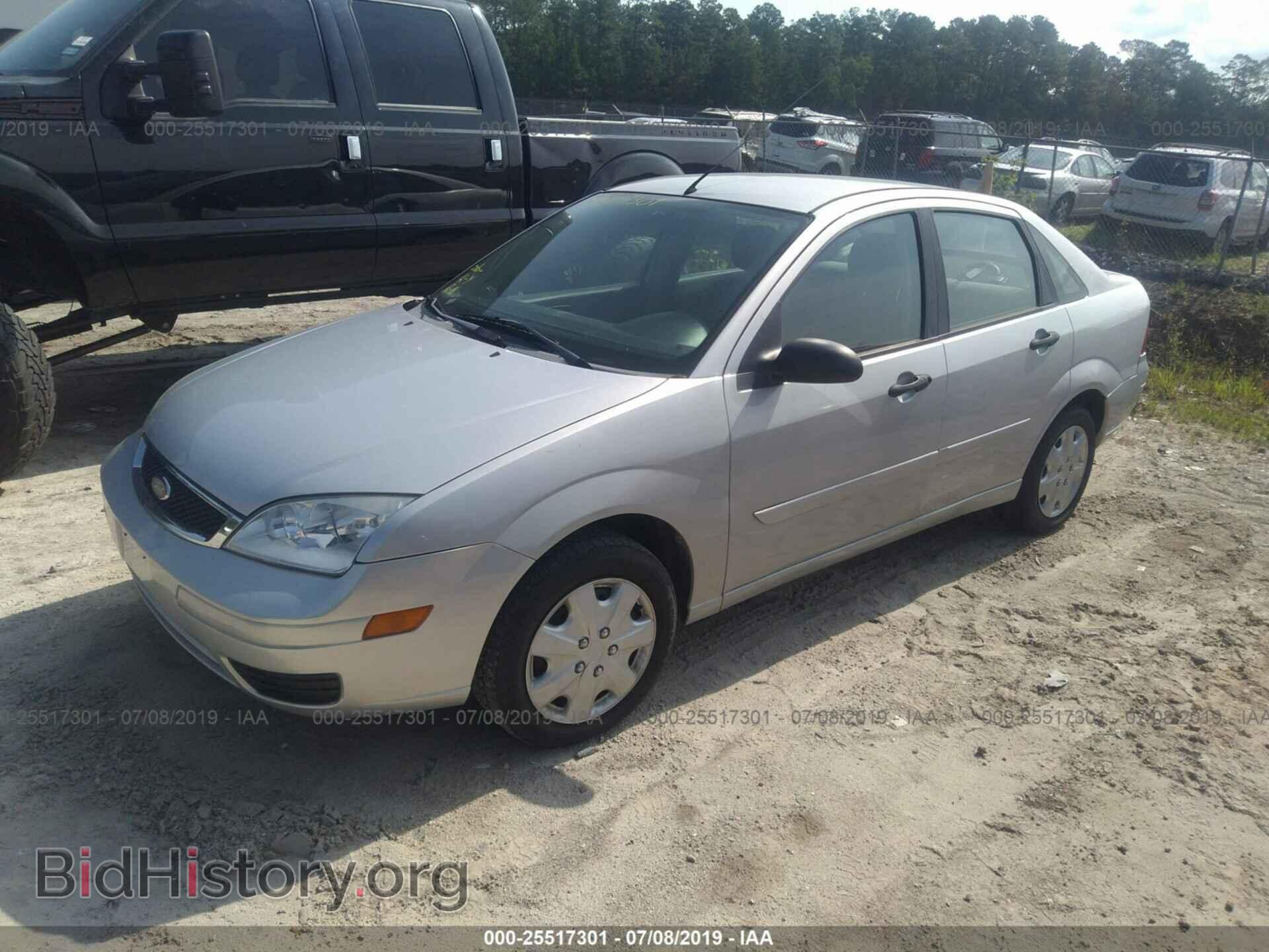 2006 FORD FOCUS - VIN: 1FAFP34N06W177270 - Фото 2