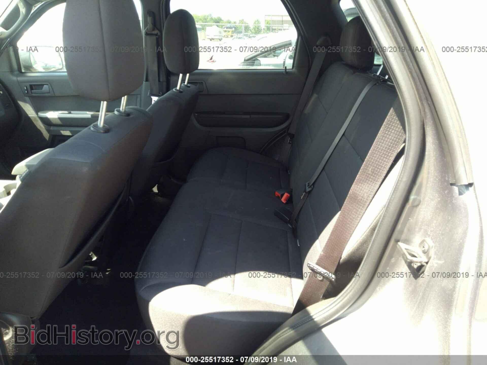 2011 FORD ESCAPE - VIN: 1FMCU0D76BKA23486 - Фото 8