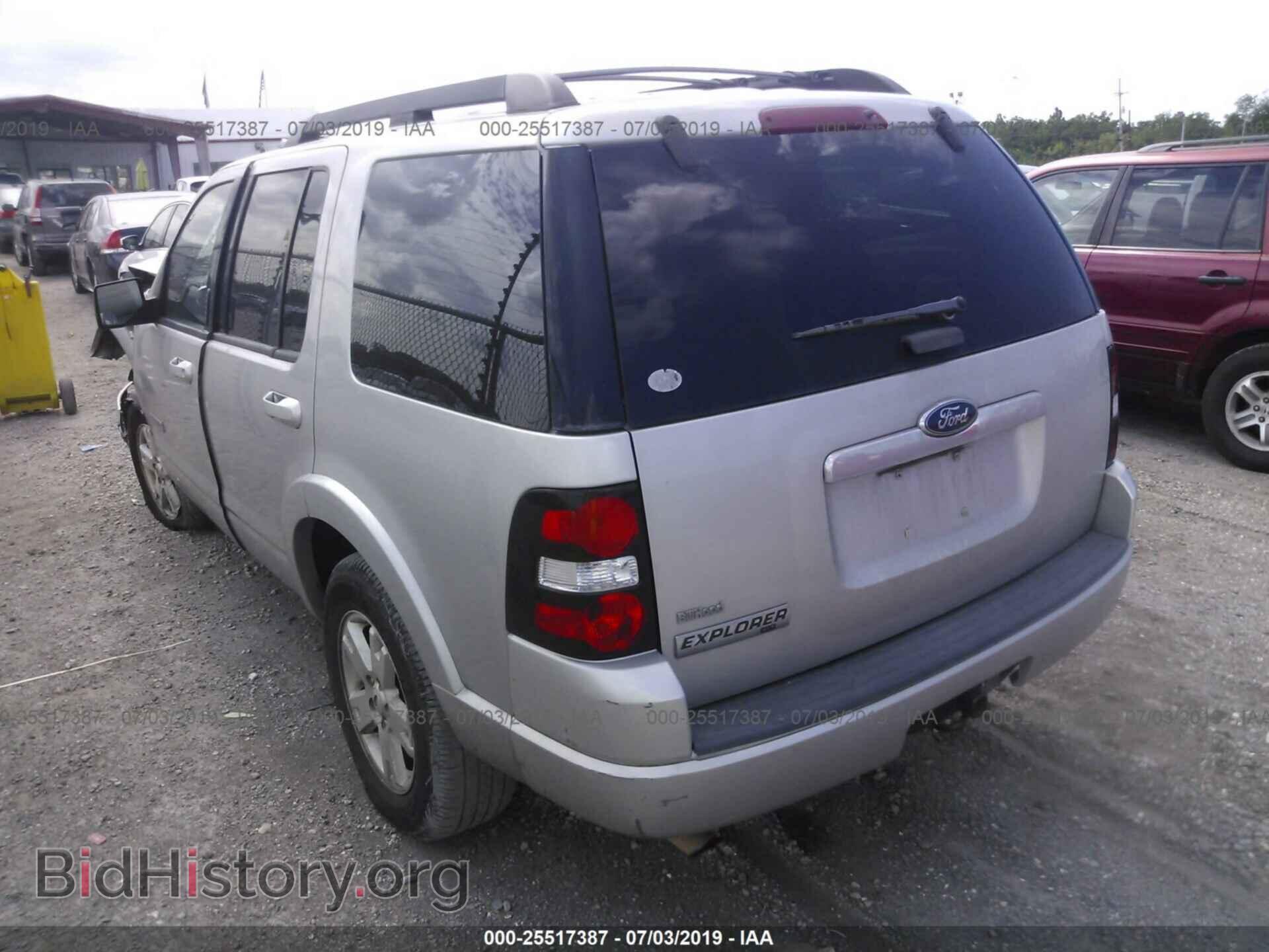 2008 FORD EXPLORER - VIN: 1FMEU63E98UA84582 - Фото 3