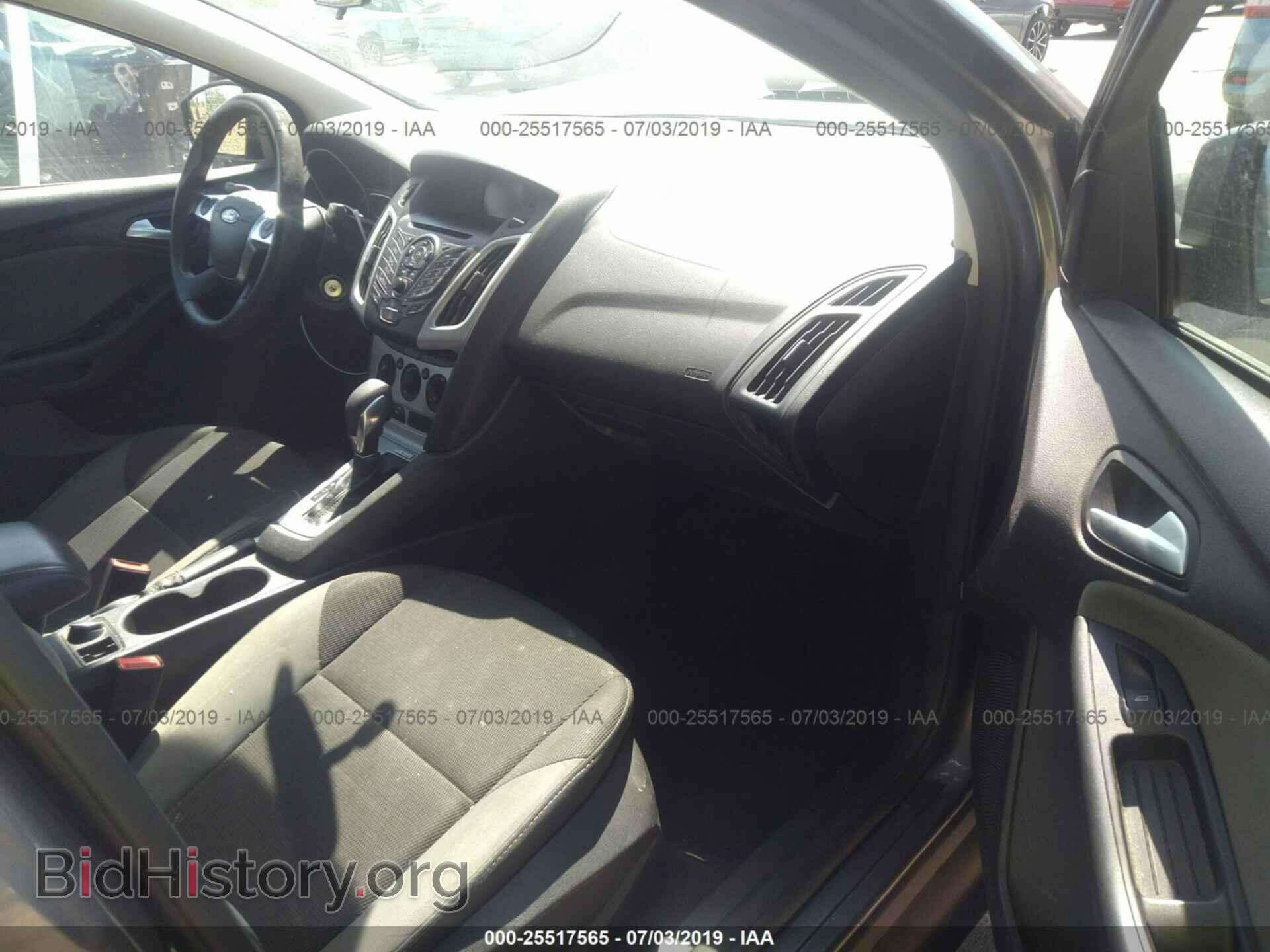 2014 Ford Focus - VIN: 1FADP3F23EL198768 - Photo 5