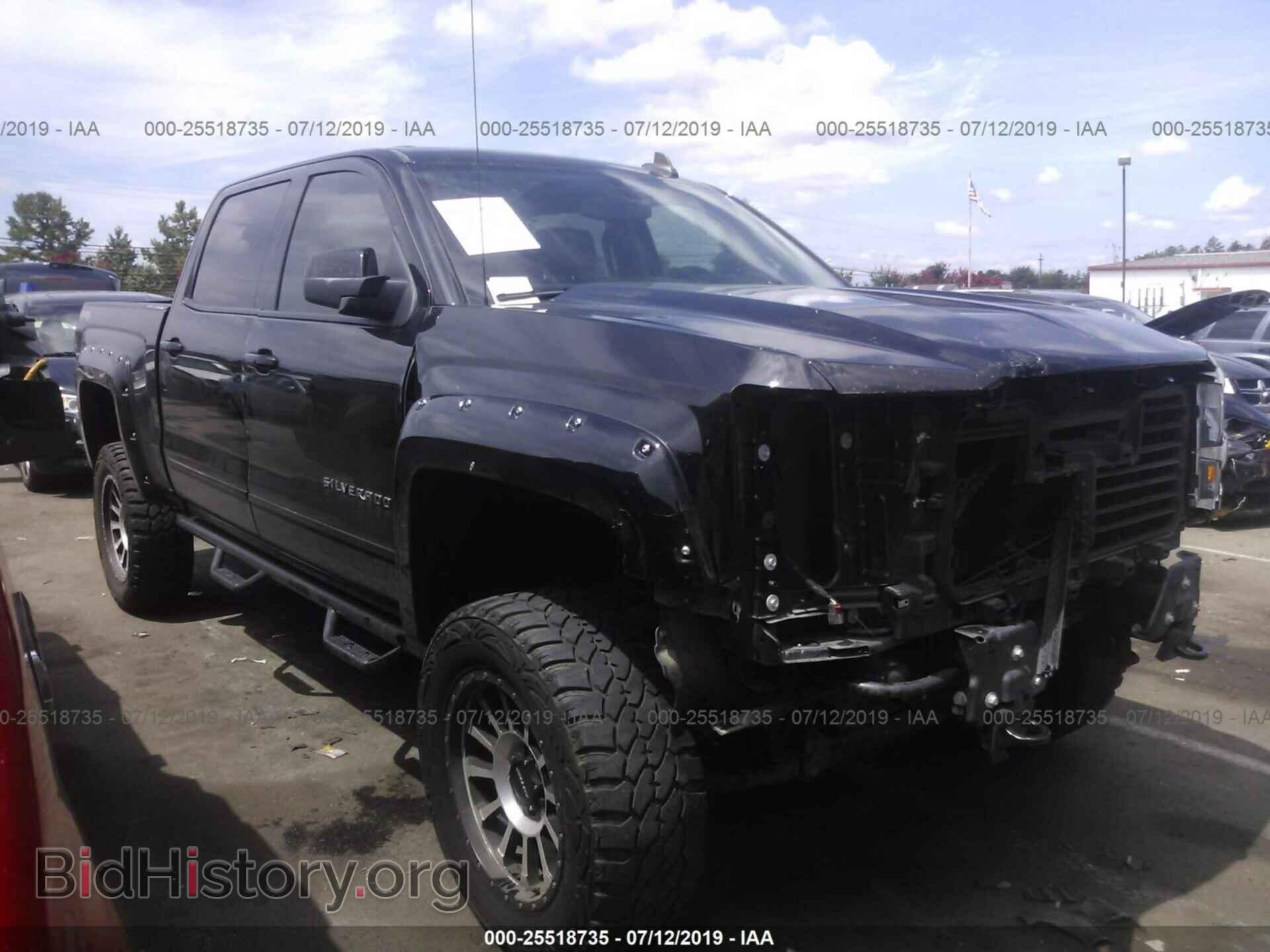 Фотография 3GCUKREC4HG341069 - CHEVROLET SILVERADO 2017
