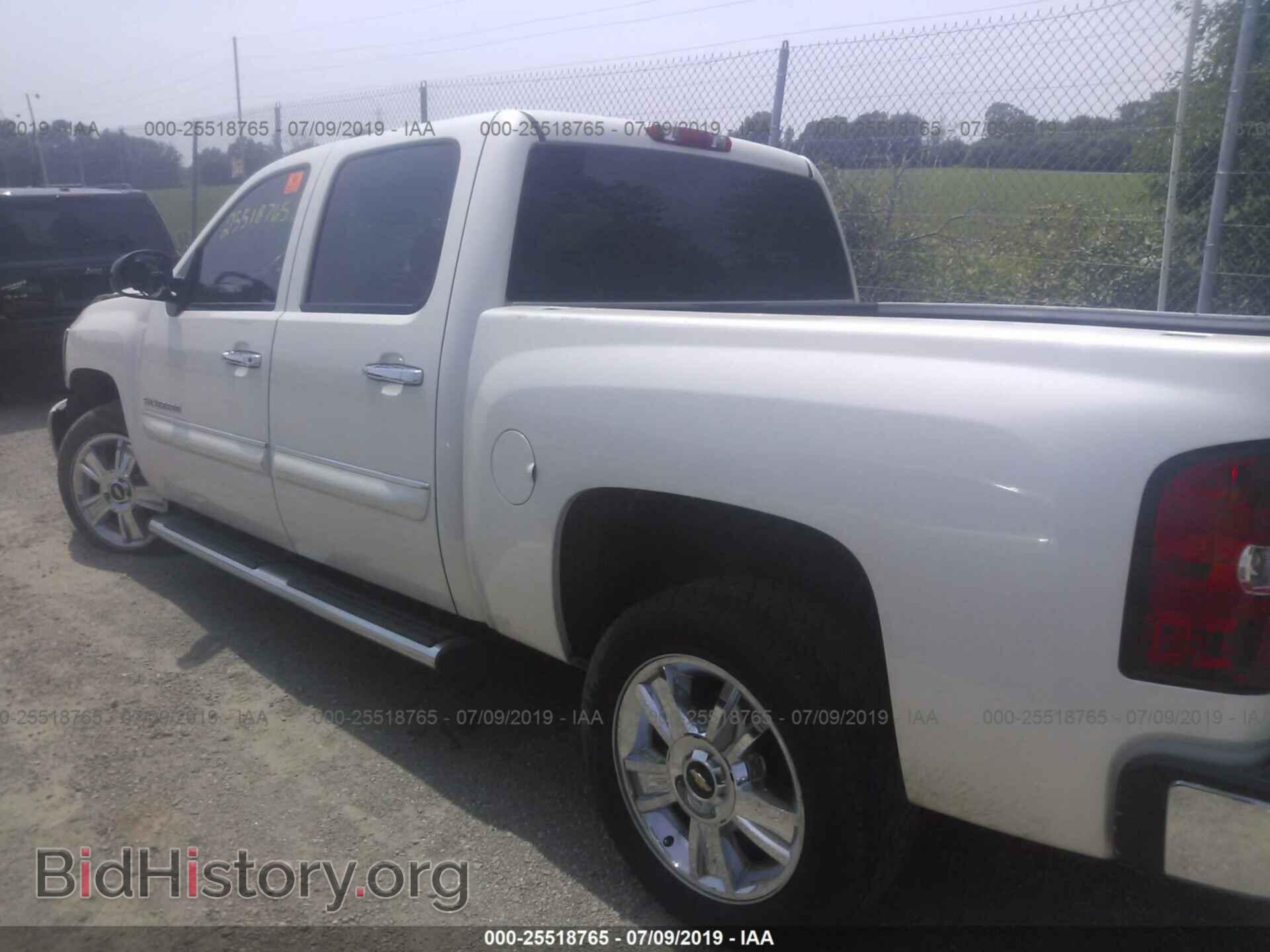 2013 CHEVROLET SILVERADO - VIN: 3GCPCTE03DG138794 - Фото 3