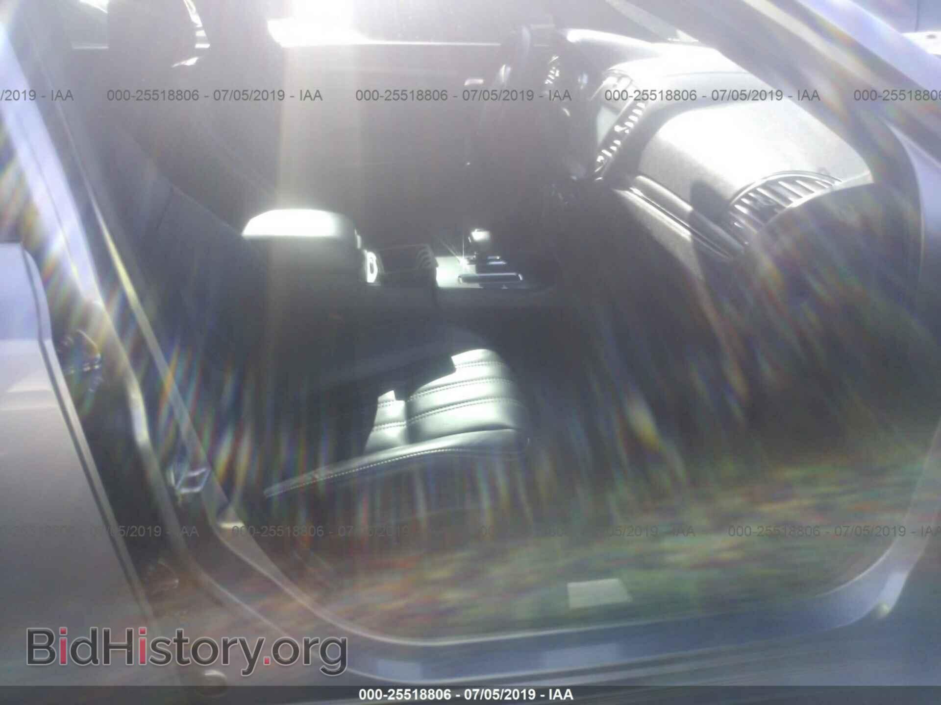 2014 CHRYSLER 300 - VIN: 2C3CCAGG3EH383968 - Фото 5