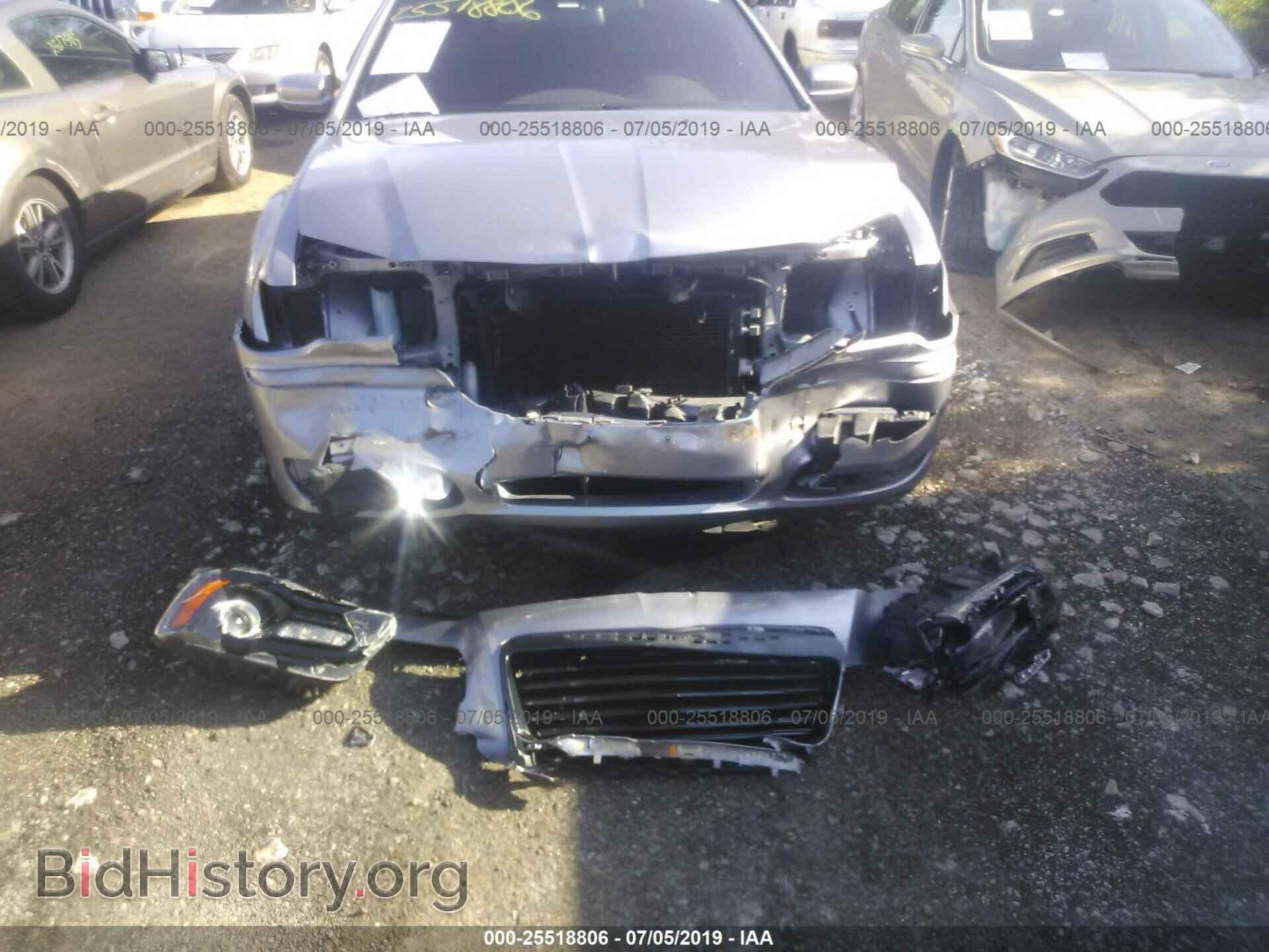 2014 CHRYSLER 300 - VIN: 2C3CCAGG3EH383968 - Фото 6