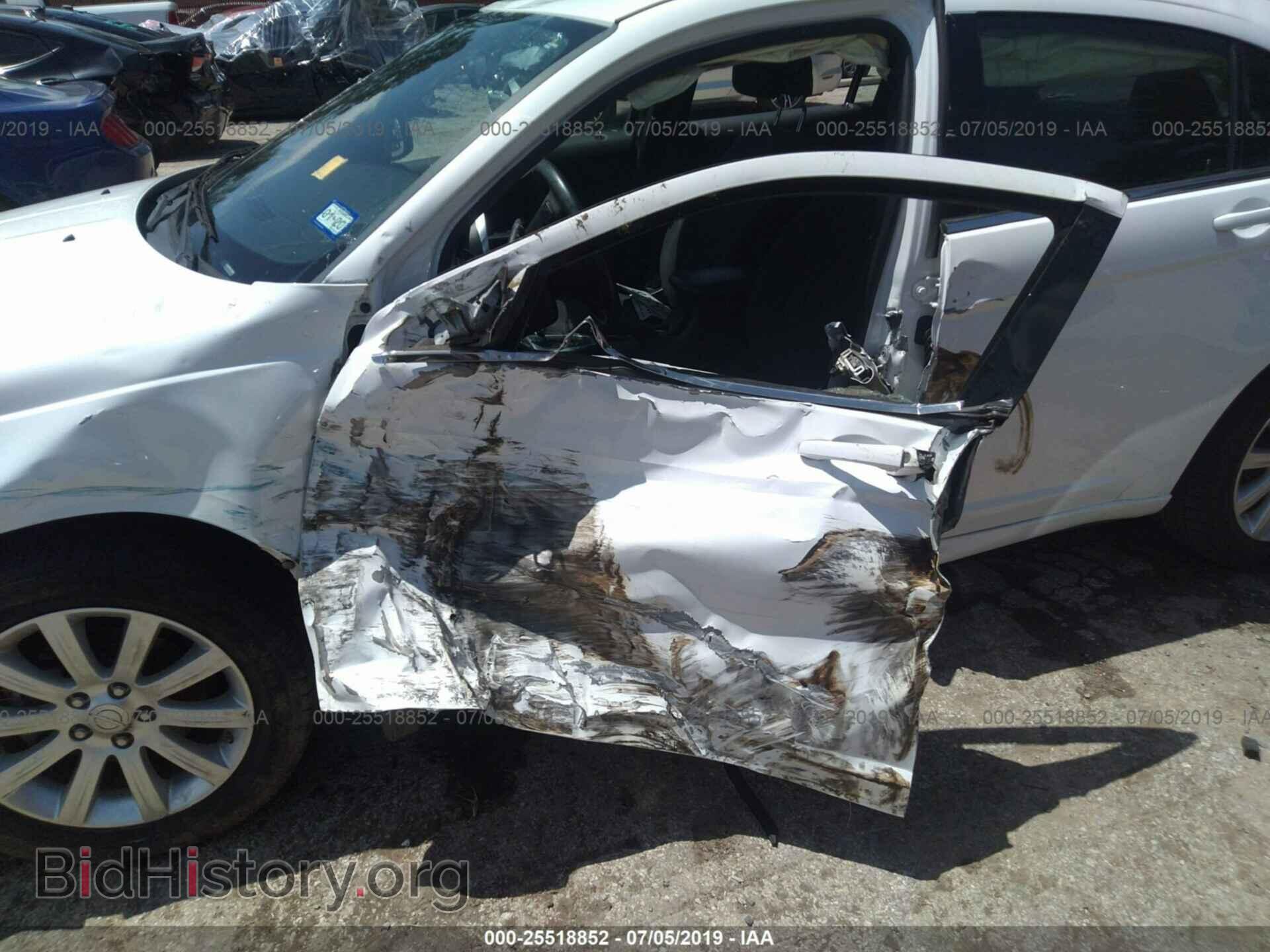 2013 CHRYSLER 200 - VIN: 1C3CCBBB1DN764046 - Photo 6