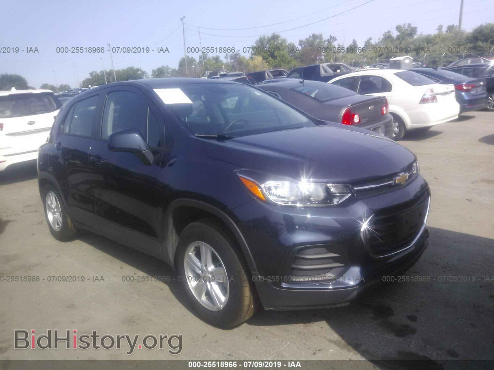 Photo 3GNCJKSB0KL211944 - CHEVROLET TRAX 2019