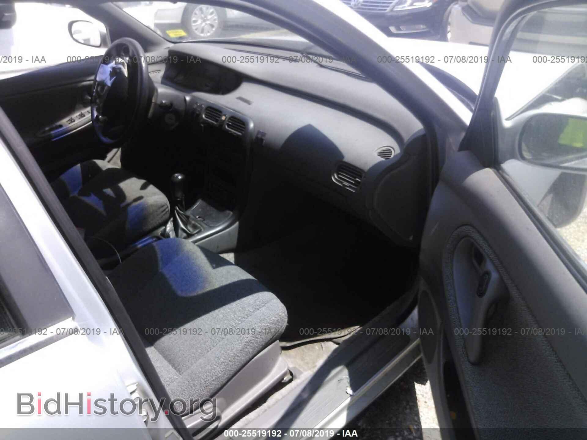 1993 MAZDA 626 - VIN: 1YVGE22A2P5207465 - Фото 5