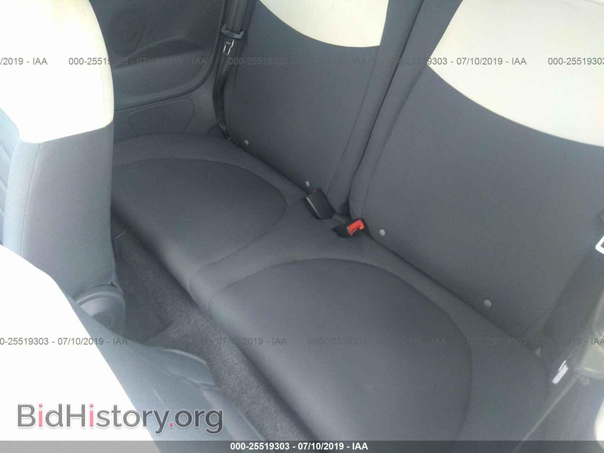 2013 FIAT 500 - VIN: 3C3CFFARXDT684497 - Фото 8