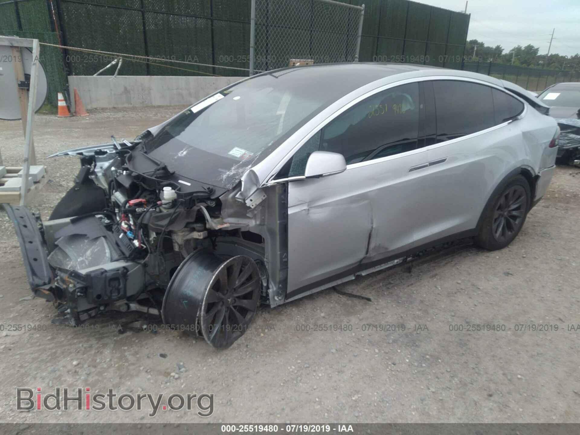 2017 TESLA MODEL X - VIN: 5YJXCDE26HF078237 - Фото 2