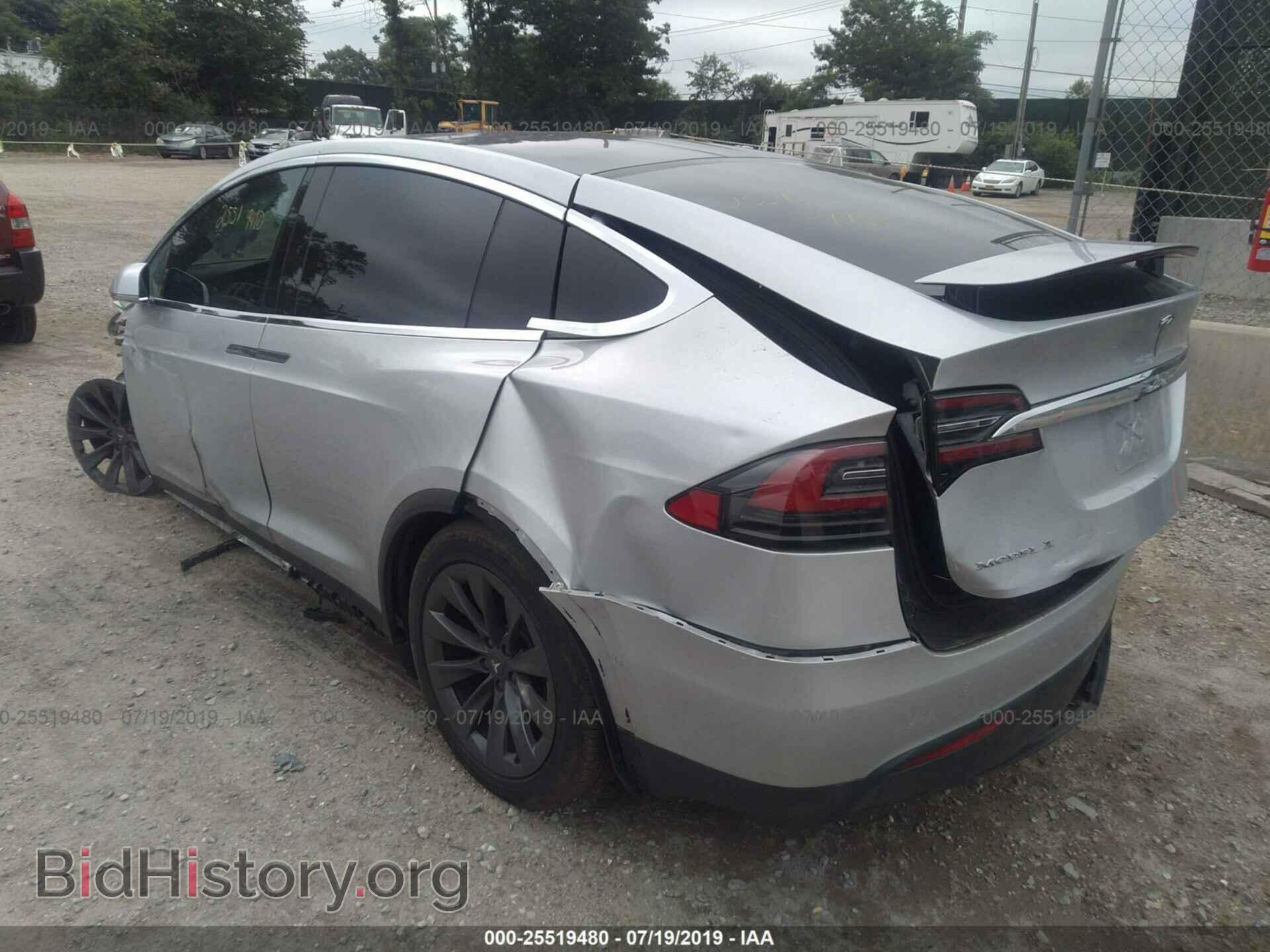 2017 TESLA MODEL X - VIN: 5YJXCDE26HF078237 - Фото 3