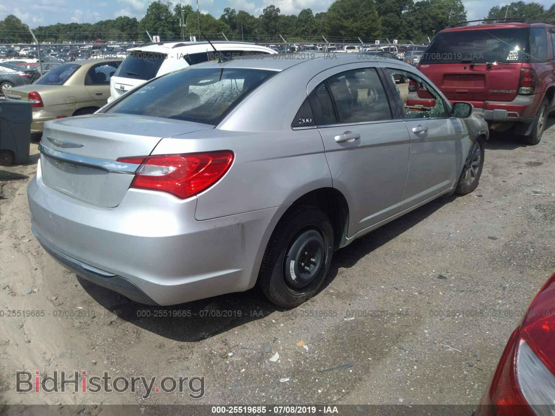 2012 CHRYSLER 200 - VIN: 1C3CCBBB8CN127329 - Photo 4