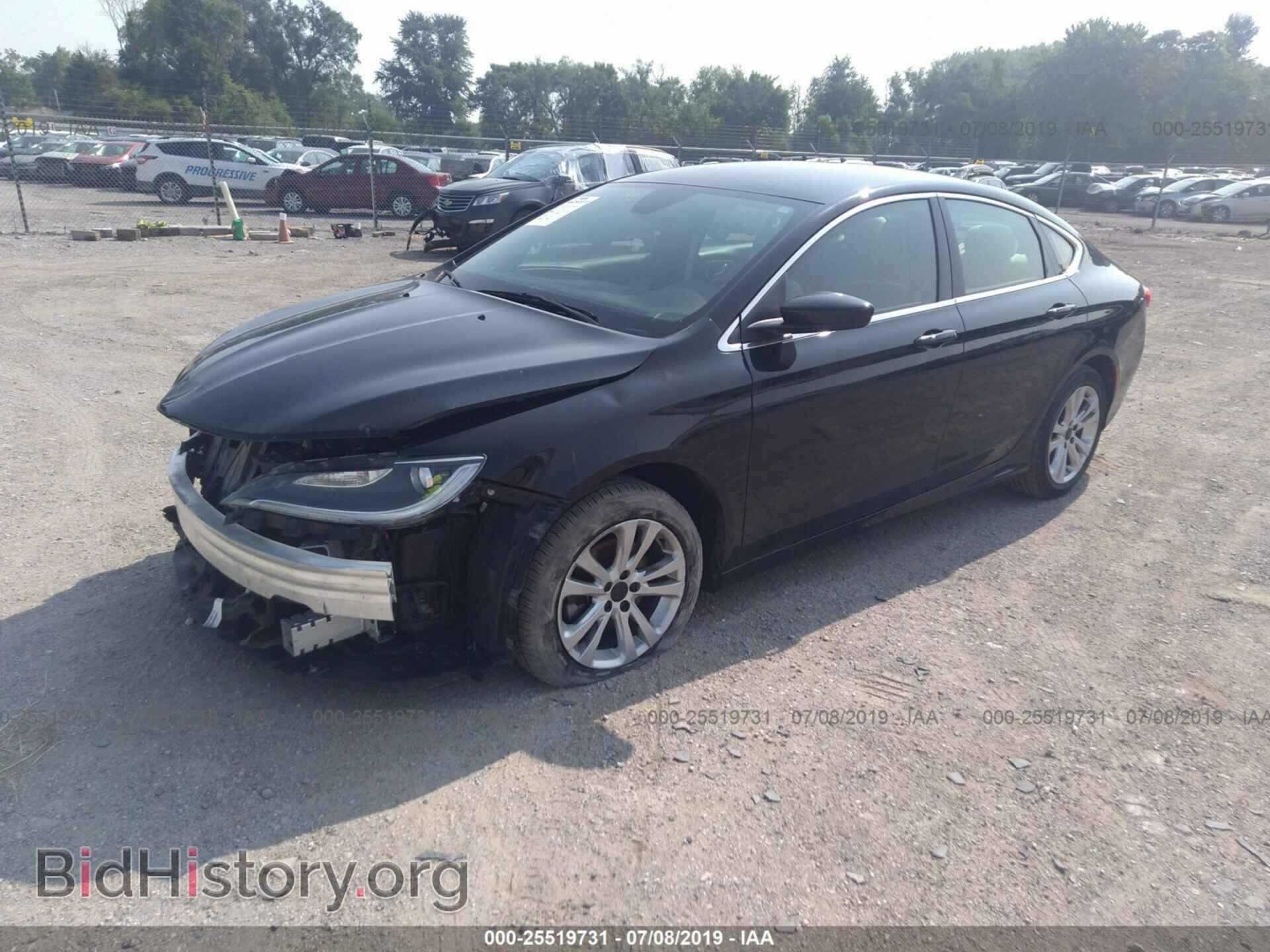2015 CHRYSLER 200 - VIN: 1C3CCCAB4FN720729 - Photo 2