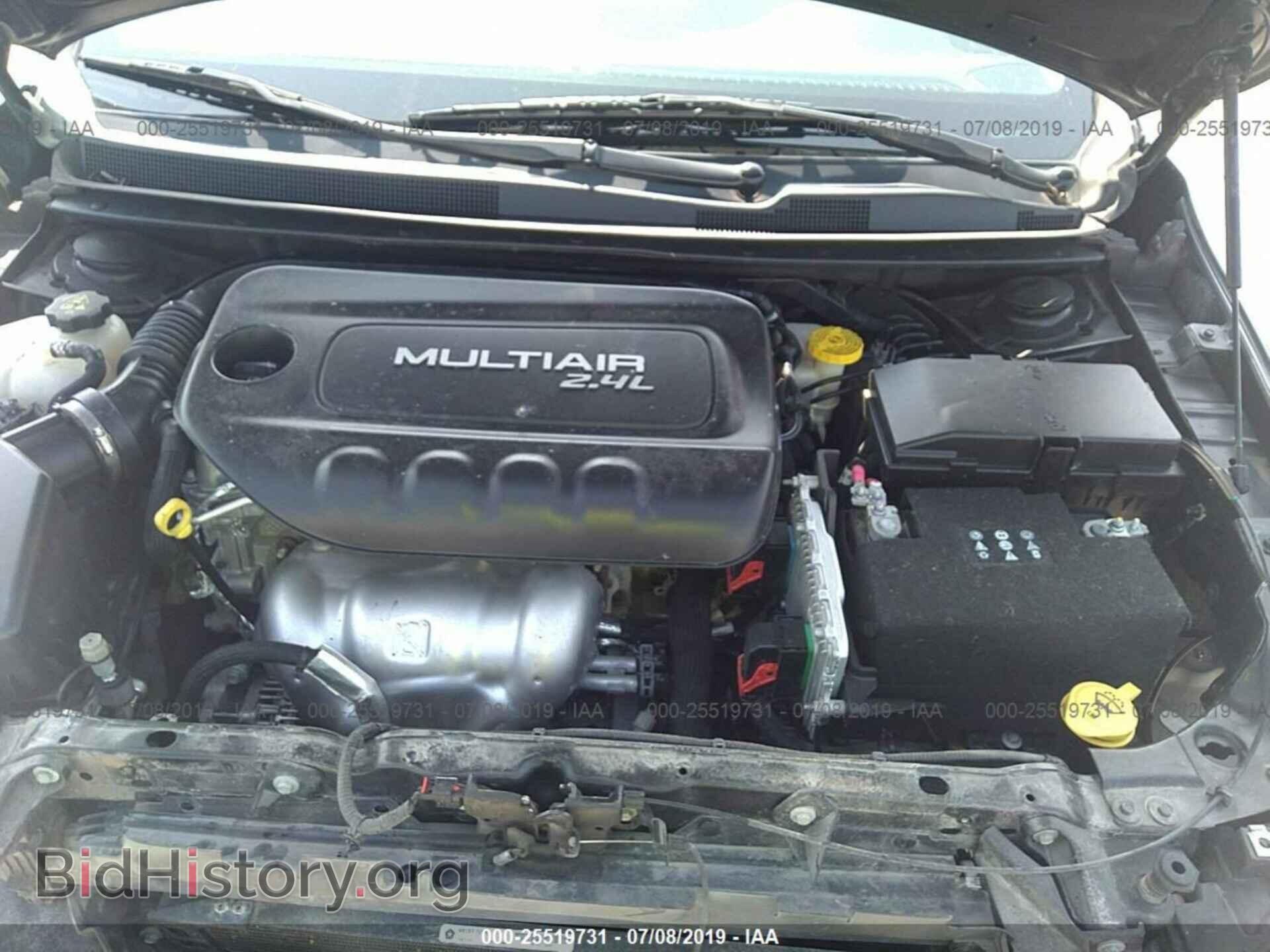 2015 CHRYSLER 200 - VIN: 1C3CCCAB4FN720729 - Photo 10