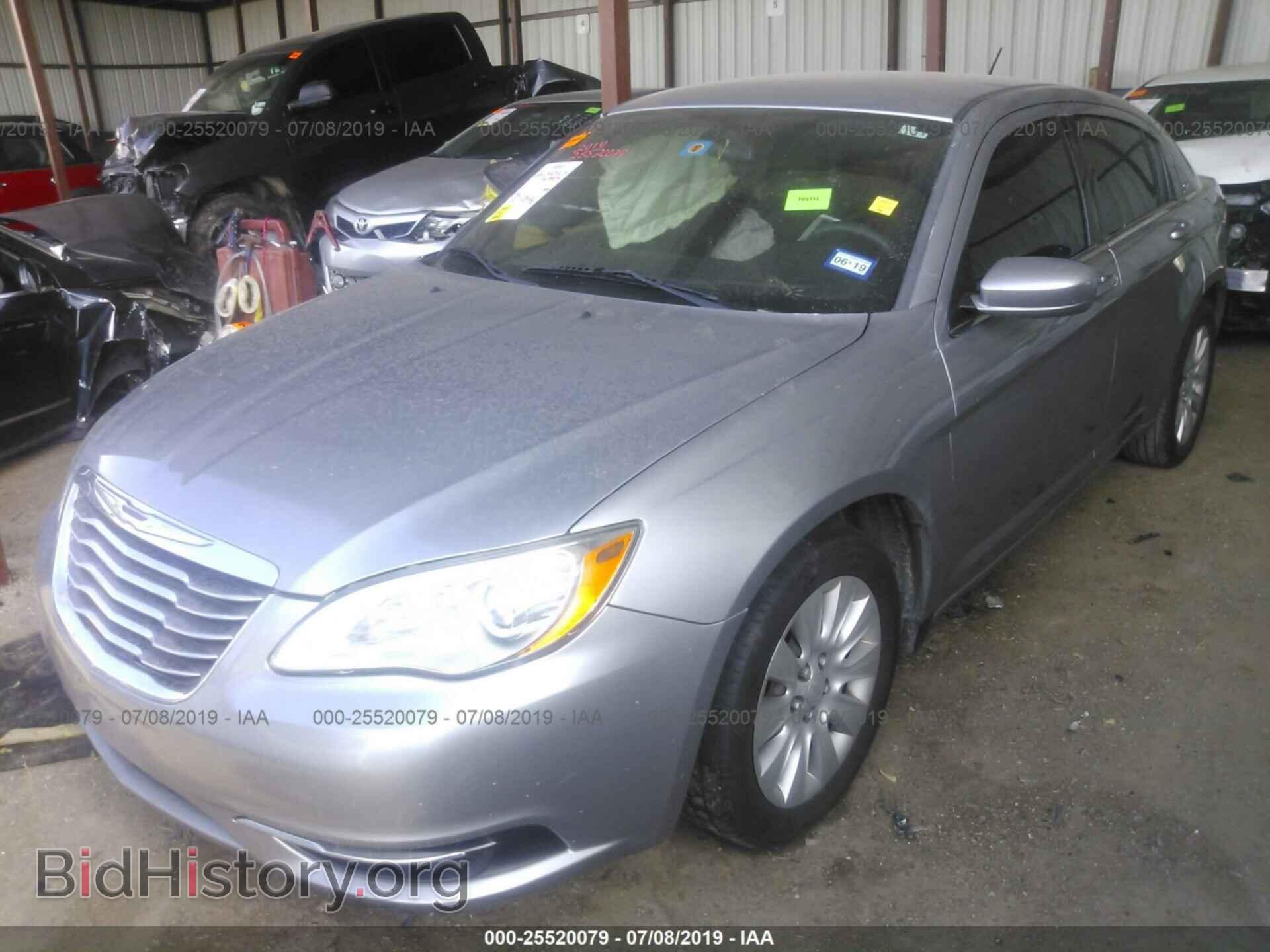 2014 CHRYSLER 200 - VIN: 1C3CCBAB2EN124804 - Photo 2