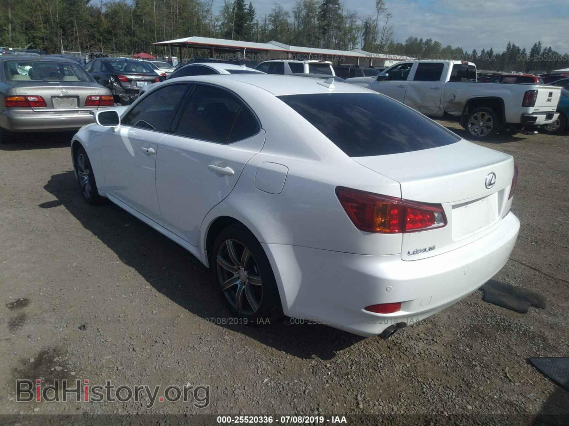 2009 LEXUS IS - VIN: JTHCK262592029392 - Фото 3