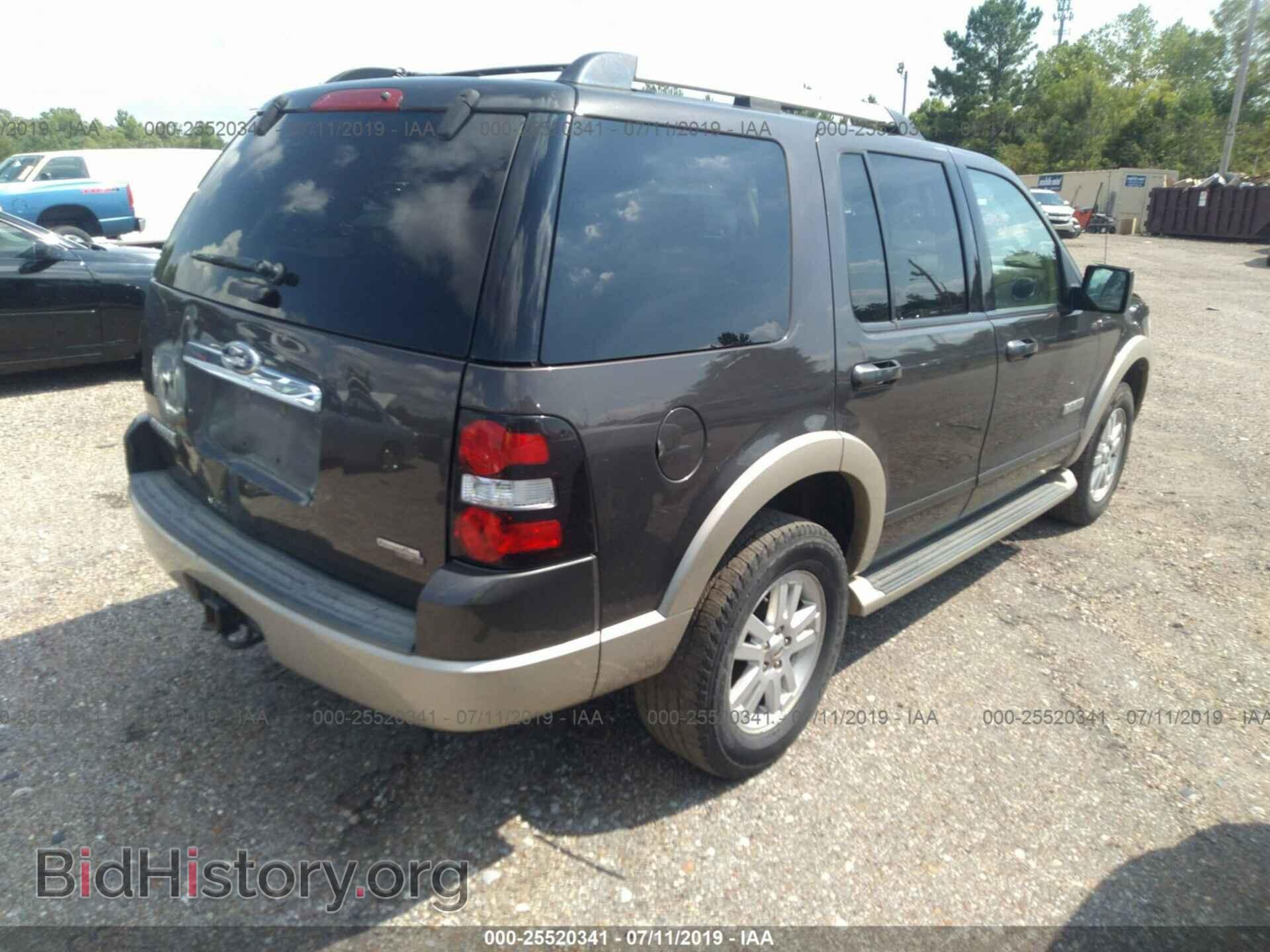 2006 FORD EXPLORER - VIN: 1FMEU64E86UB15932 - Фото 4