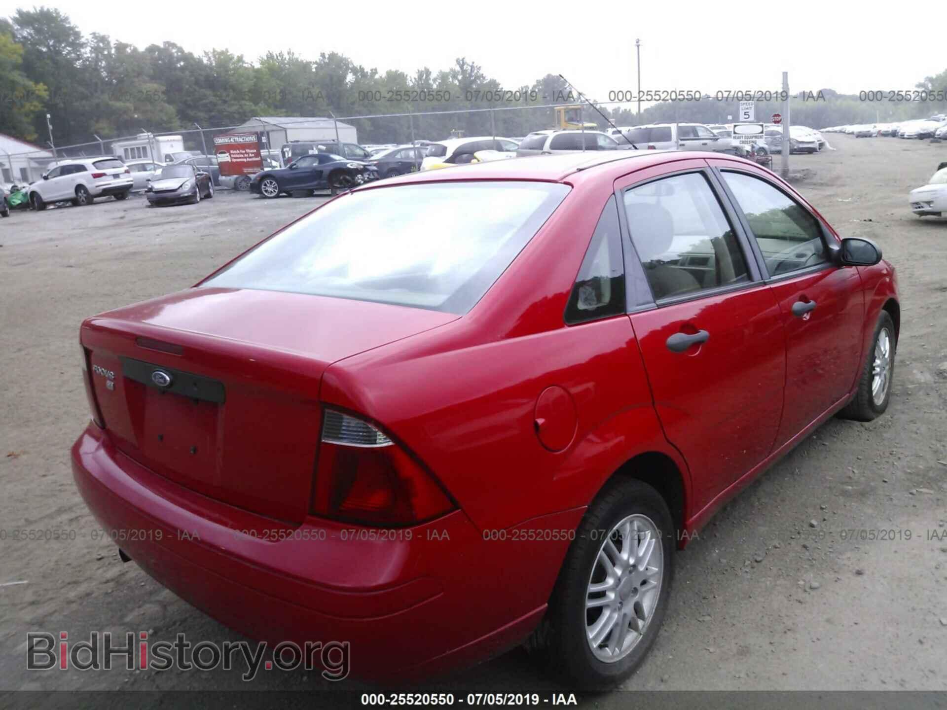 2007 FORD FOCUS - VIN: 1FAFP34N87W340362 - Photo 4