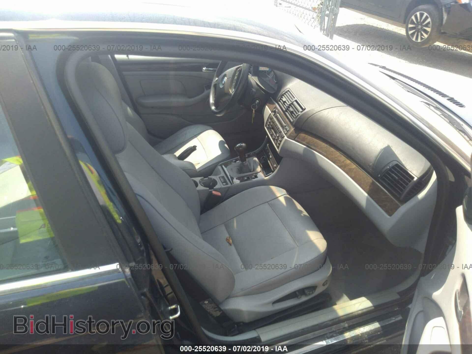 2004 BMW 330 - VIN: WBAEW53484PG10967 - Фото 5