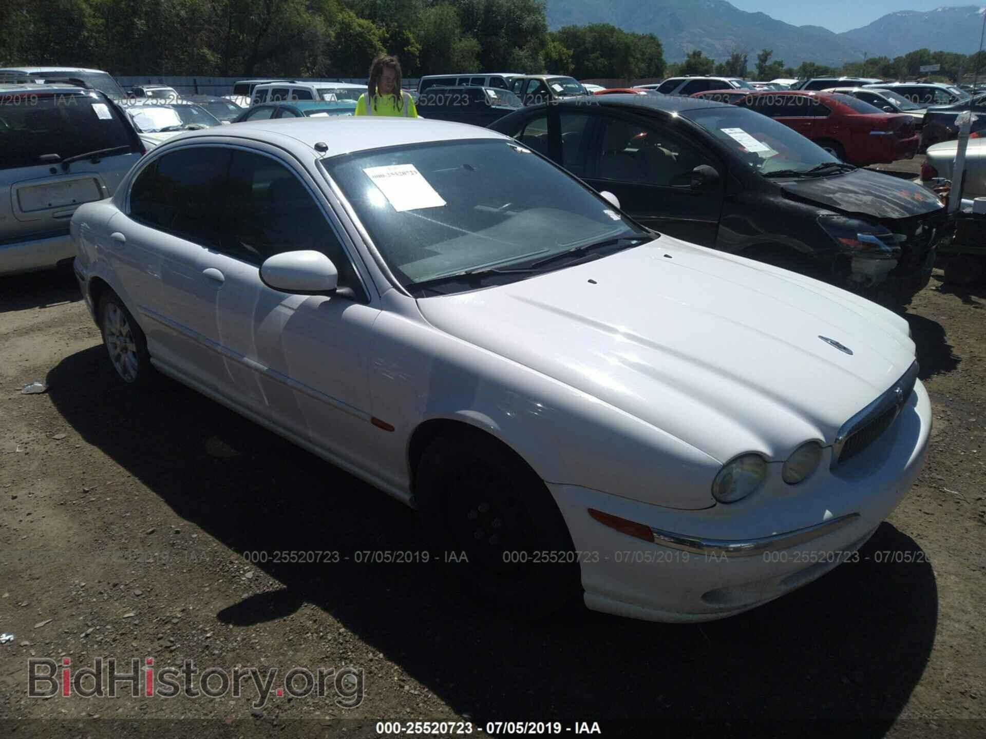 Фотография SAJEB51D92XC54996 - JAGUAR X-TYPE 2002