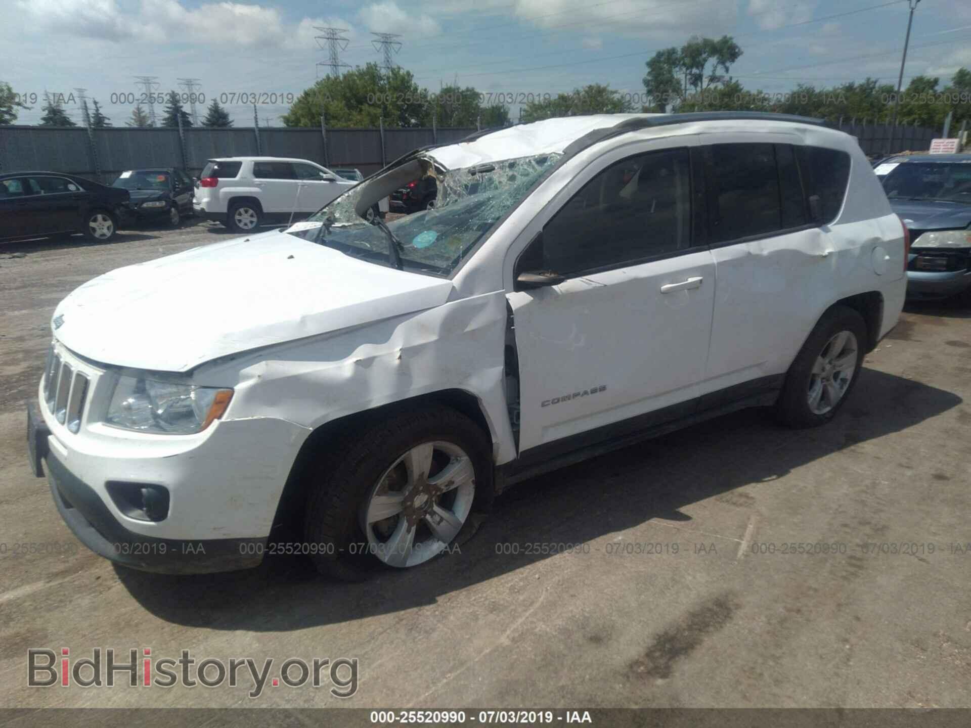 2011 JEEP COMPASS - VIN: 1J4NT1FA1BD208705 - Фото 2