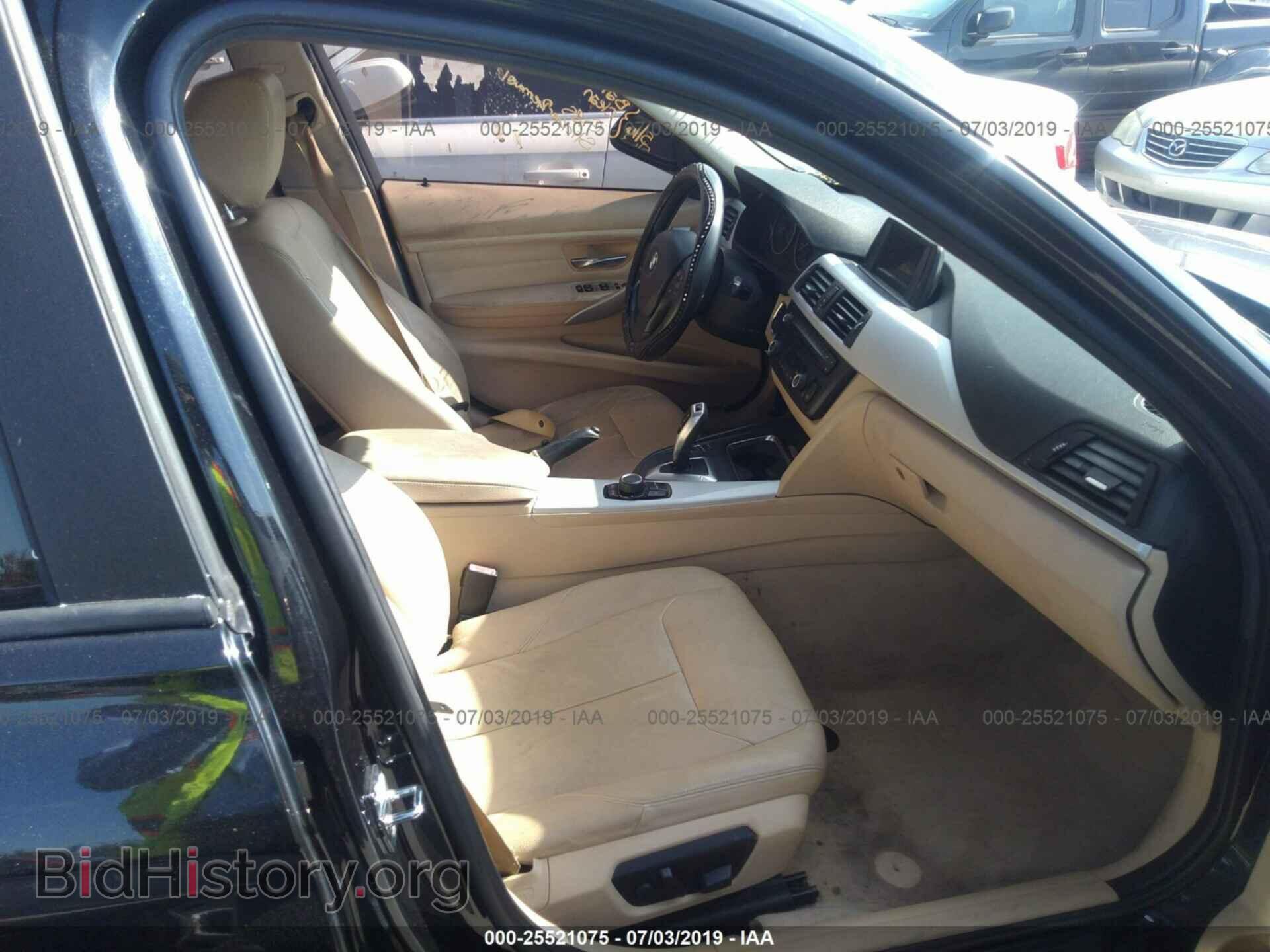 2012 BMW 328 - VIN: WBA3A5C55CF341374 - Фото 5