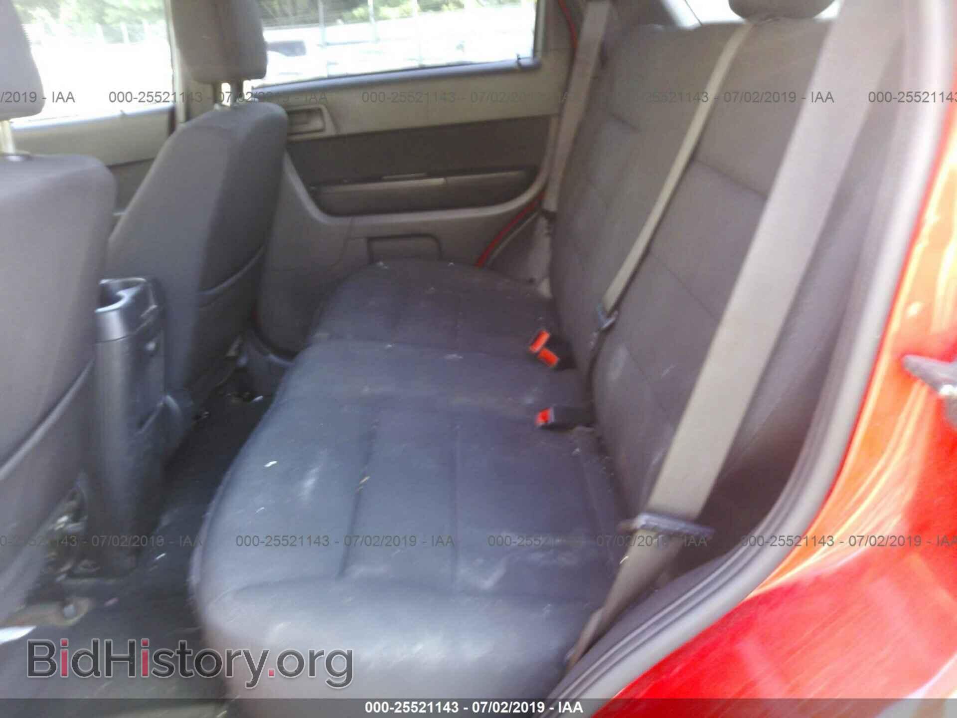 2009 FORD ESCAPE - VIN: 1FMCU03779KA92425 - Фото 8