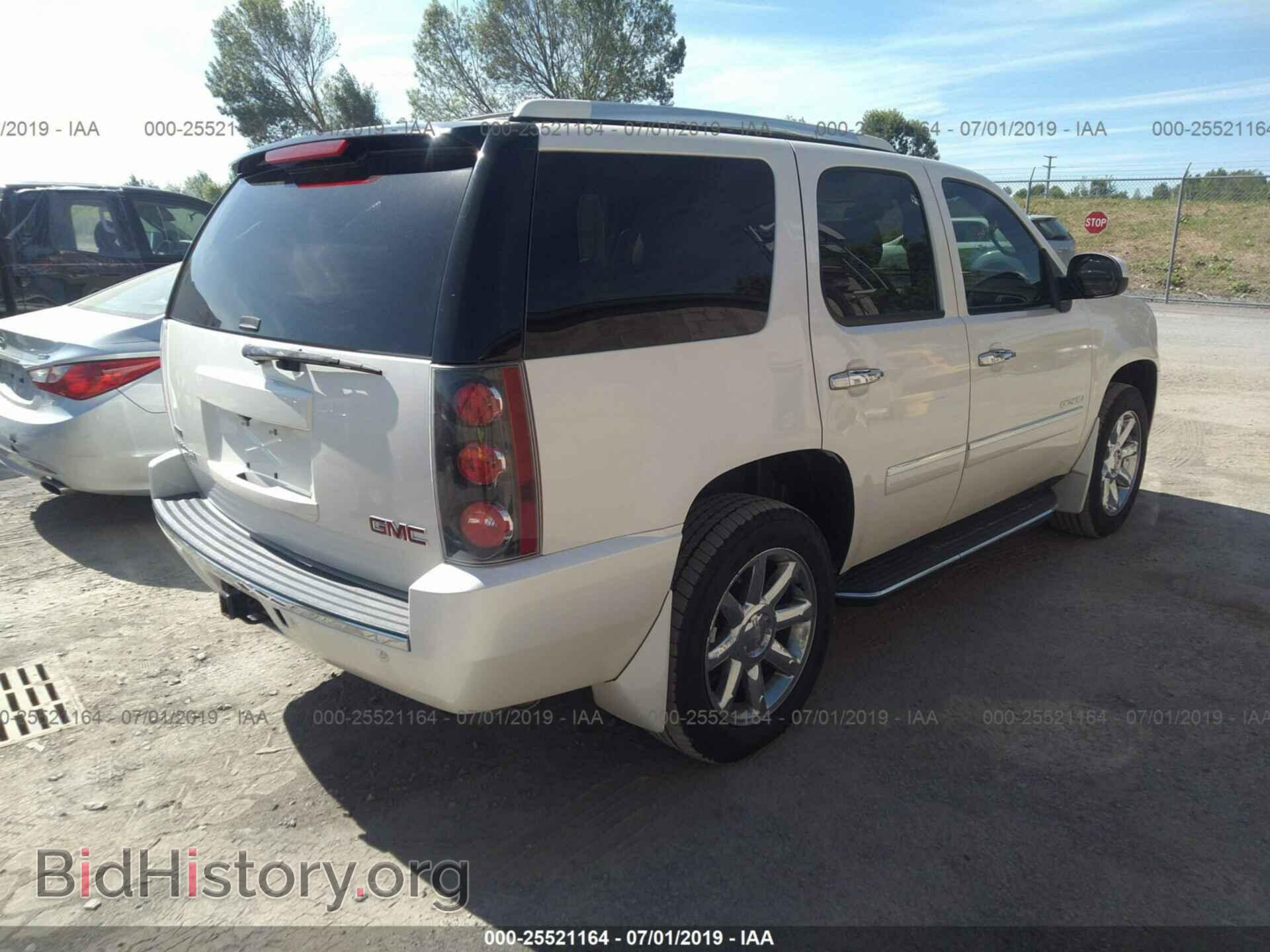 2011 GMC YUKON - VIN: 1GKS2EEF2BR261677 - Фото 4