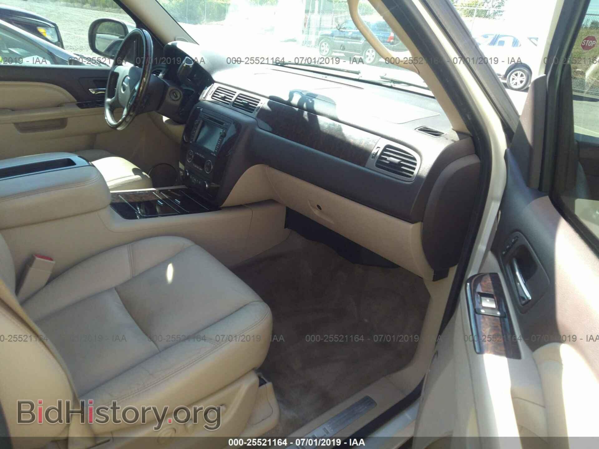 2011 GMC YUKON - VIN: 1GKS2EEF2BR261677 - Фото 5