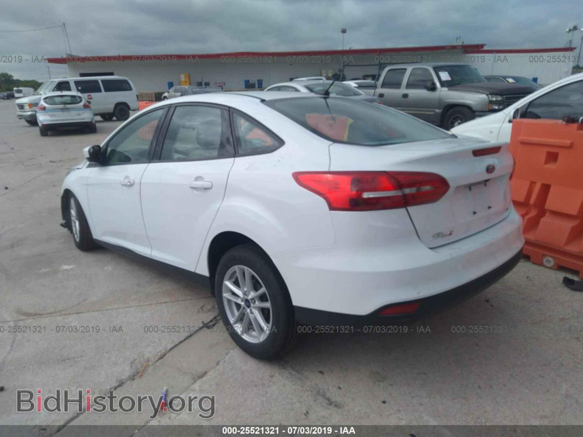2018 FORD FOCUS - VIN: 1FADP3F21JL288401 - Фото 3