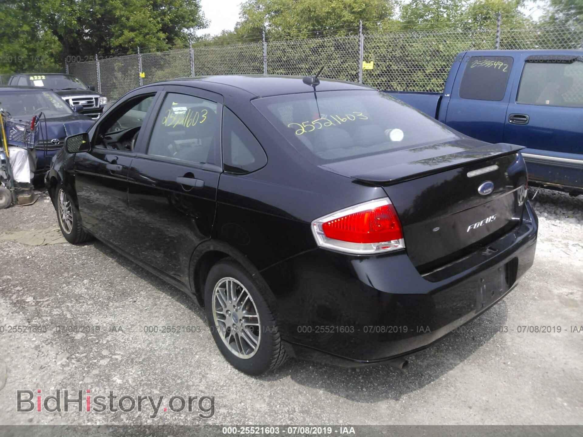 2011 FORD FOCUS - VIN: 1FAHP3FN4BW175912 - Фото 3