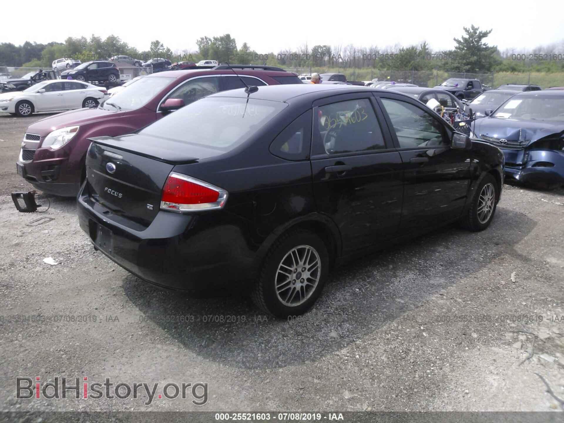 2011 FORD FOCUS - VIN: 1FAHP3FN4BW175912 - Фото 4