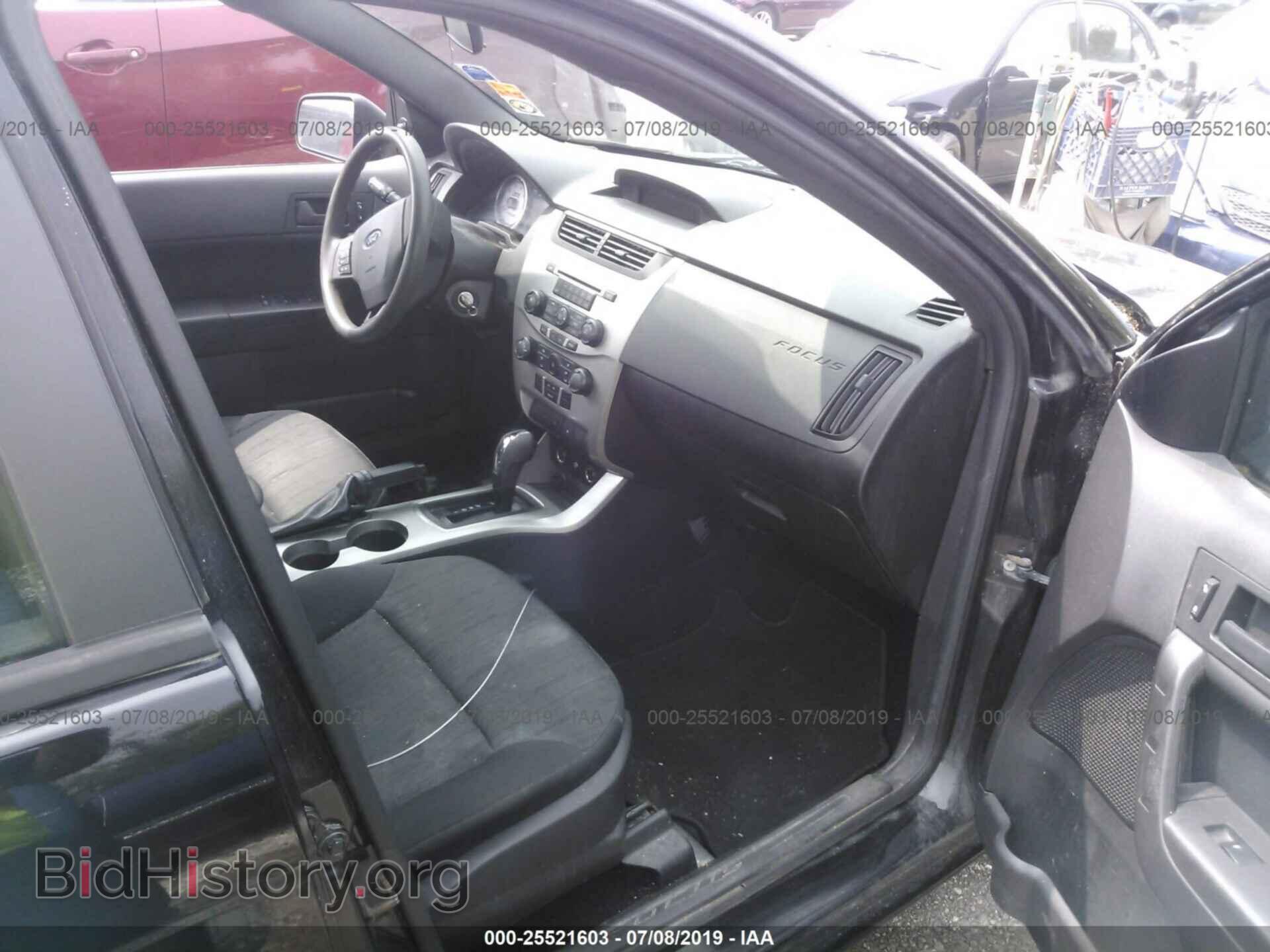 2011 FORD FOCUS - VIN: 1FAHP3FN4BW175912 - Фото 5