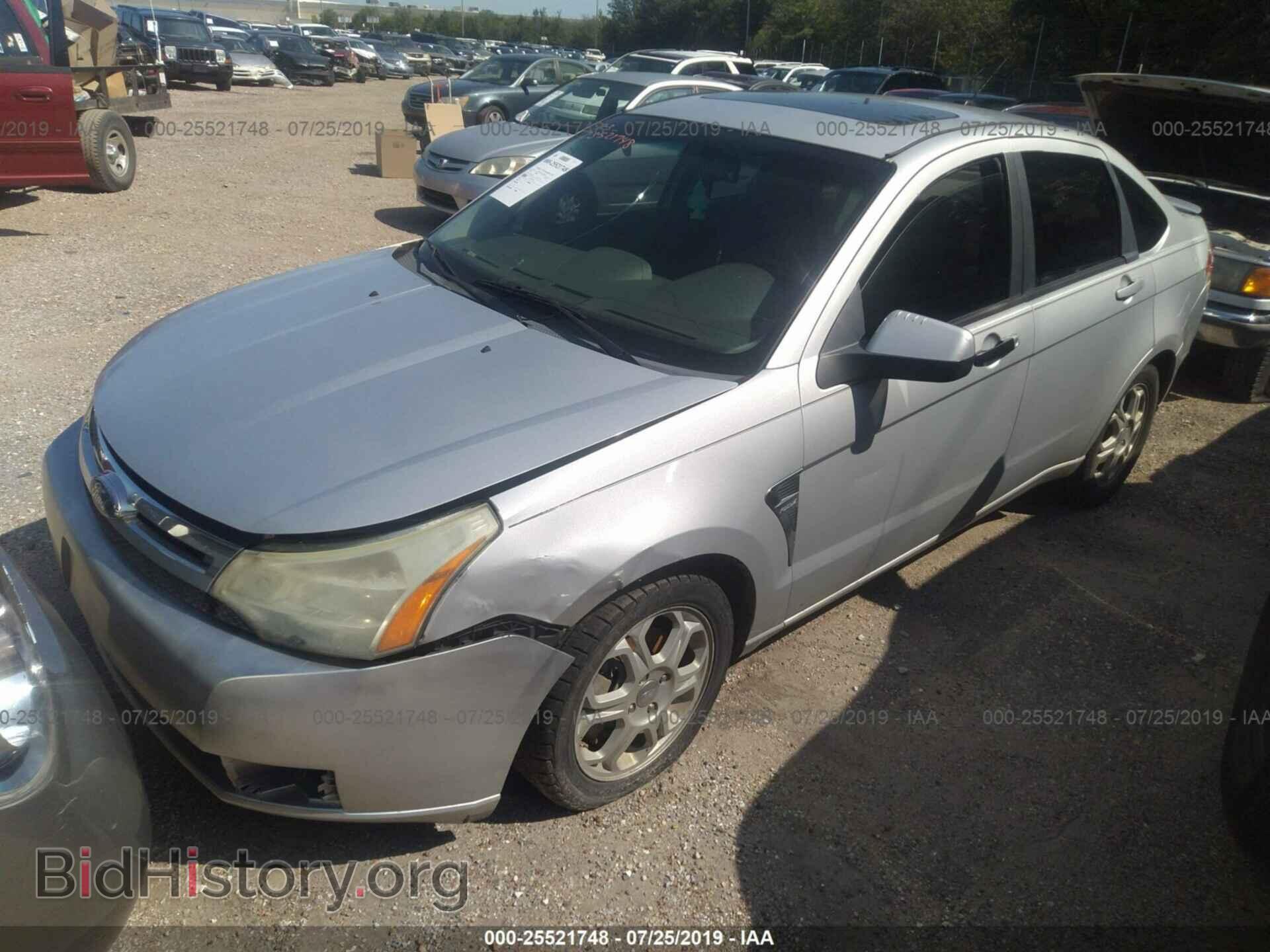 2008 FORD FOCUS - VIN: 1FAHP35N58W167022 - Фото 2