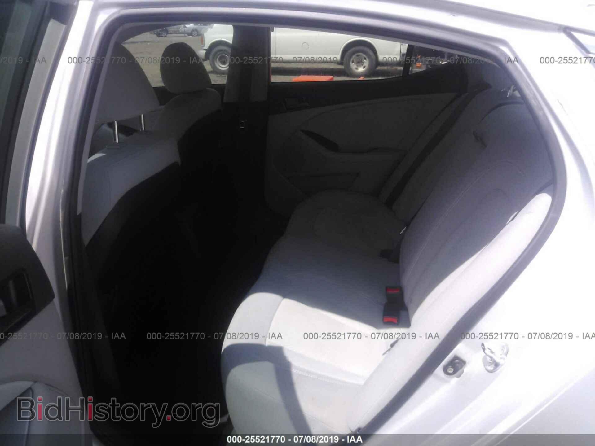 2011 KIA OPTIMA - VIN: KNAGM4A76B5070627 - Фото 8