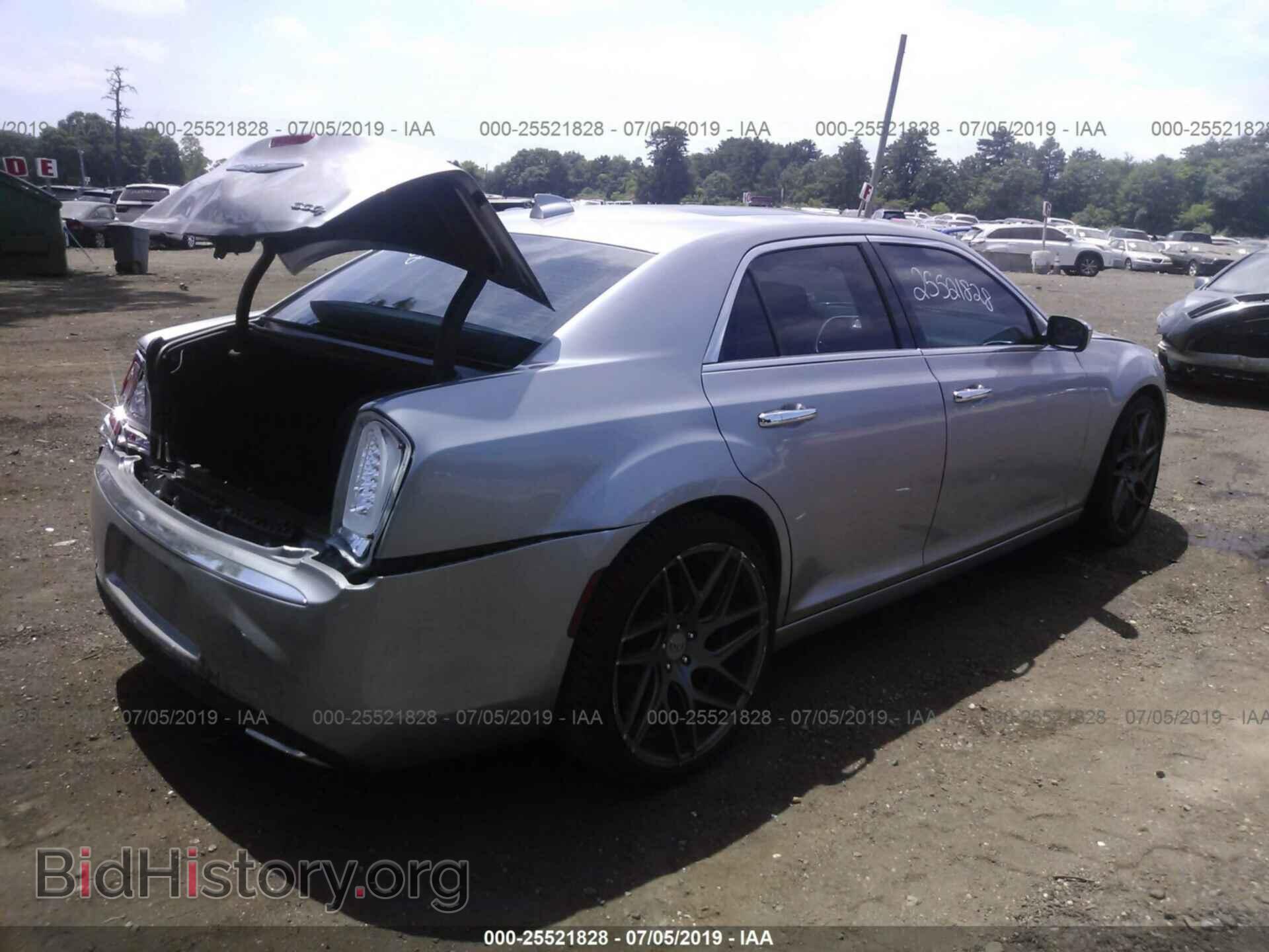 2015 CHRYSLER 300C - VIN: 2C3CCAEGXFH786026 - Photo 4