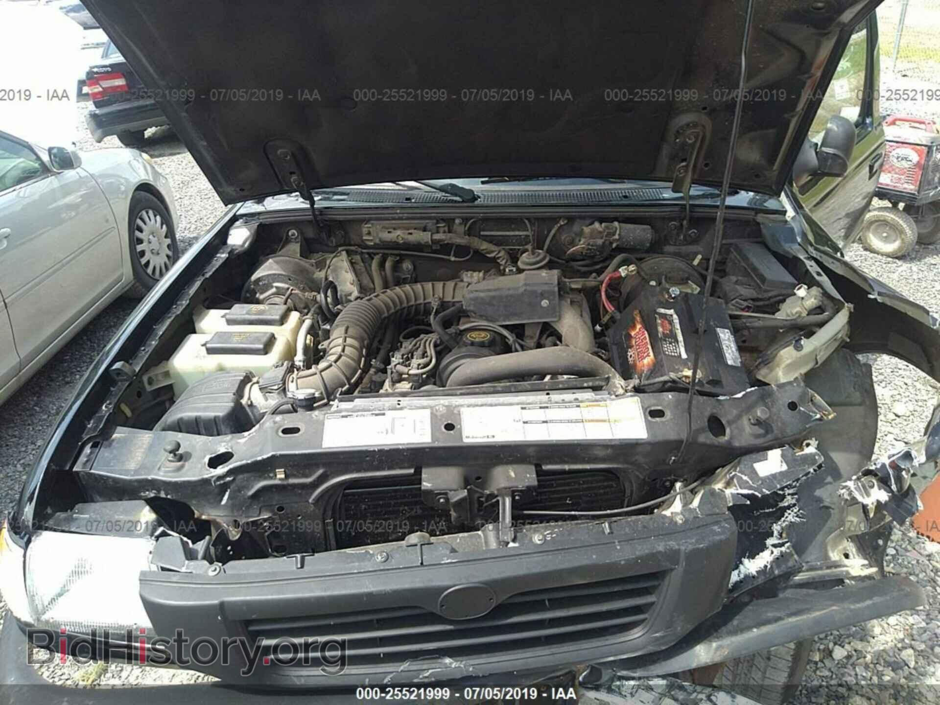 2000 MAZDA B2500 - VIN: 4F4YR12C3YTM32802 - Фото 10