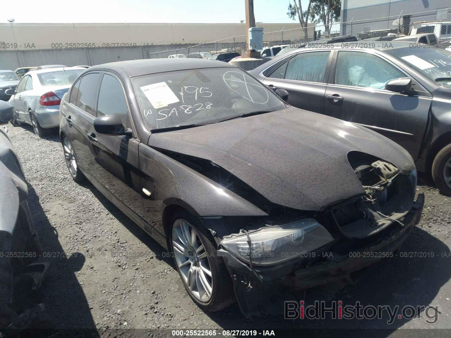 Photo WBAPM5C5XBE578231 - BMW 335 2011