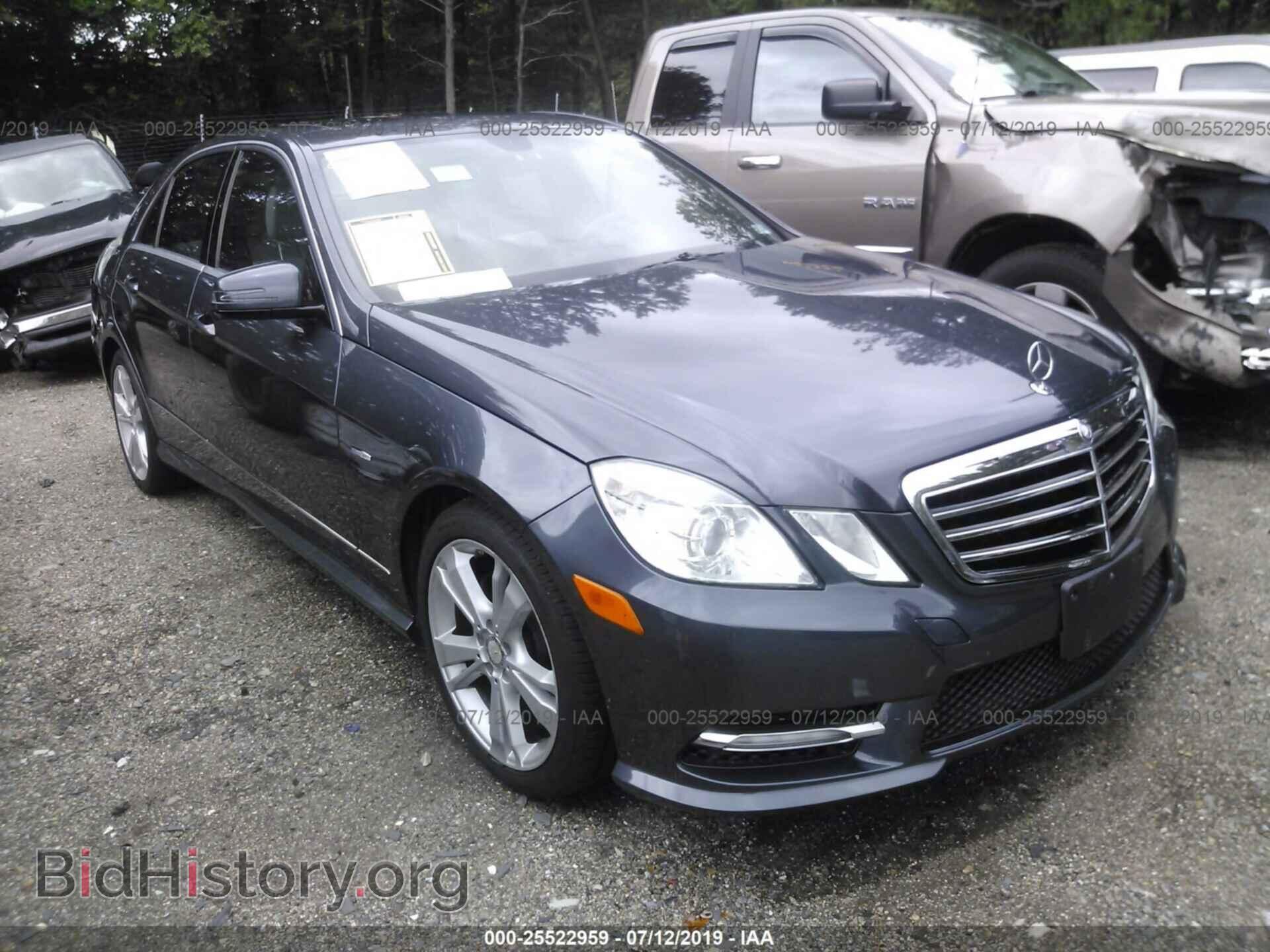 Photo WDDHF8JB3CA542293 - MERCEDES-BENZ E 2012