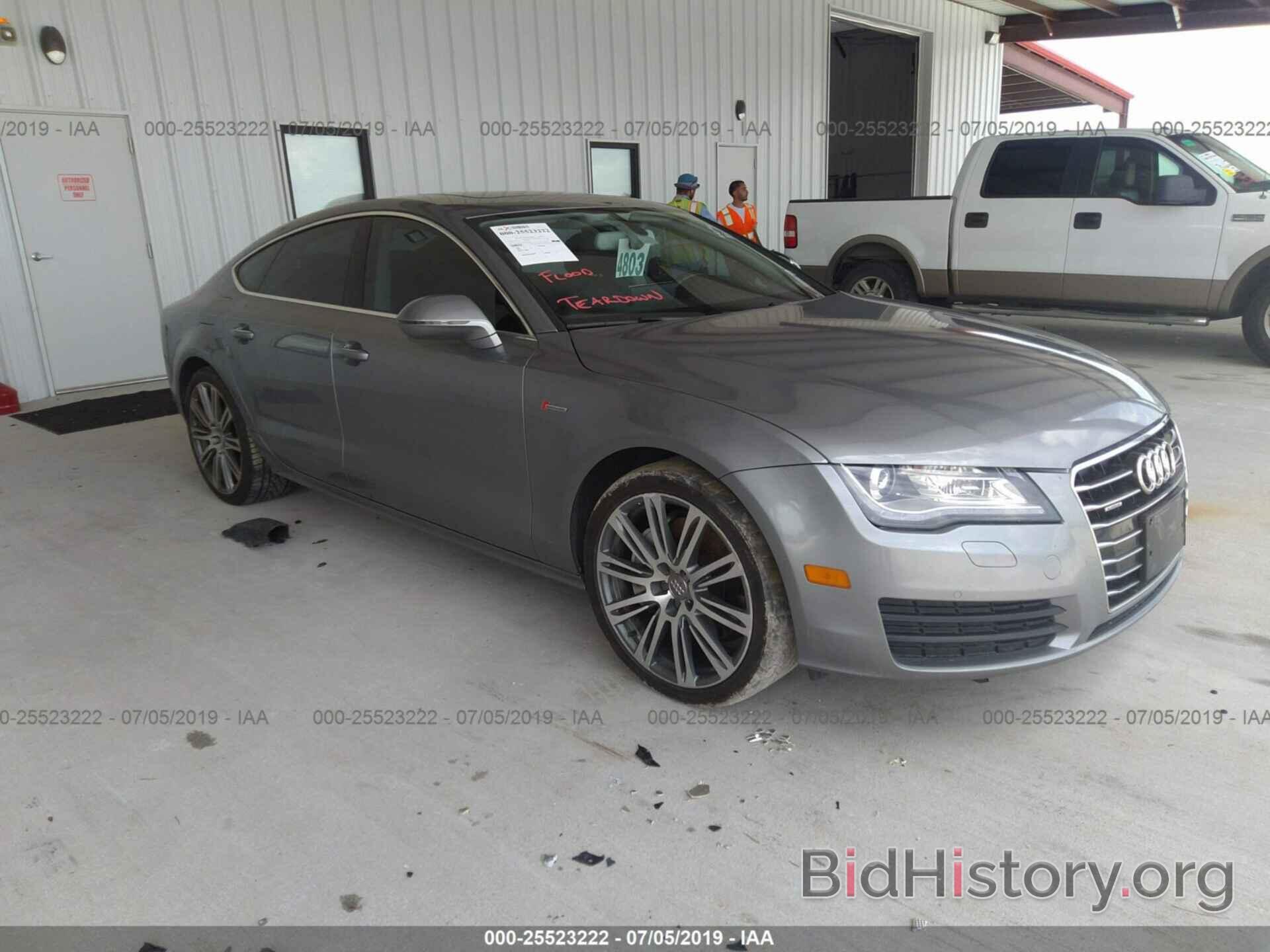 Photo WAUWGAFC0EN141090 - AUDI A7 2014