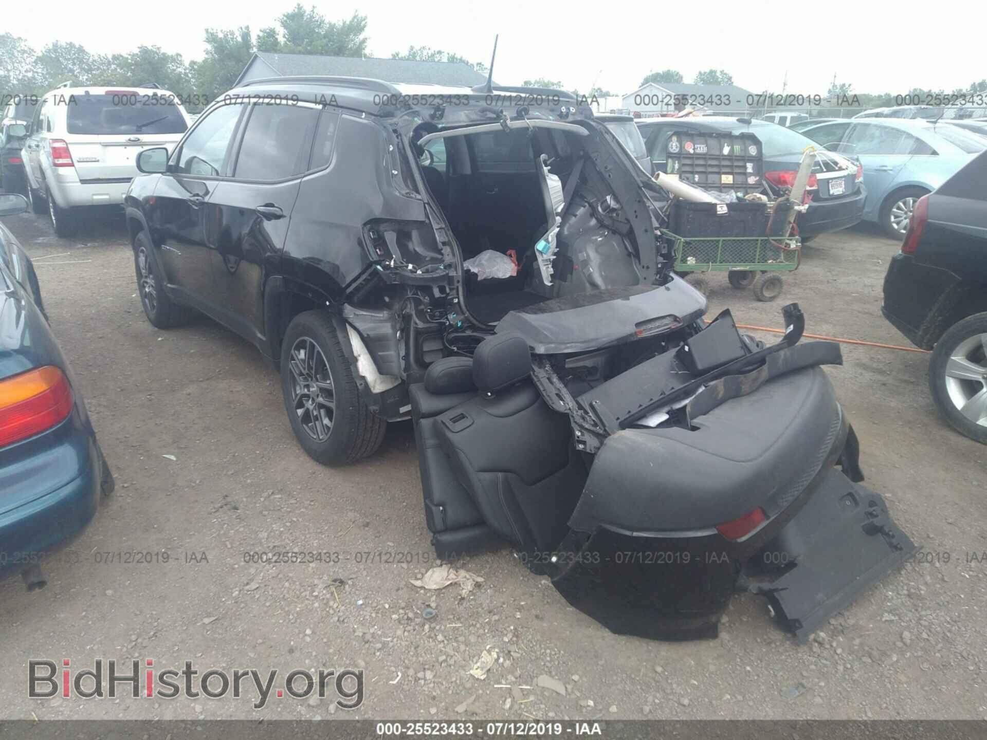 2017 JEEP COMPASS - VIN: 3C4NJDBBXHT693120 - Фото 3