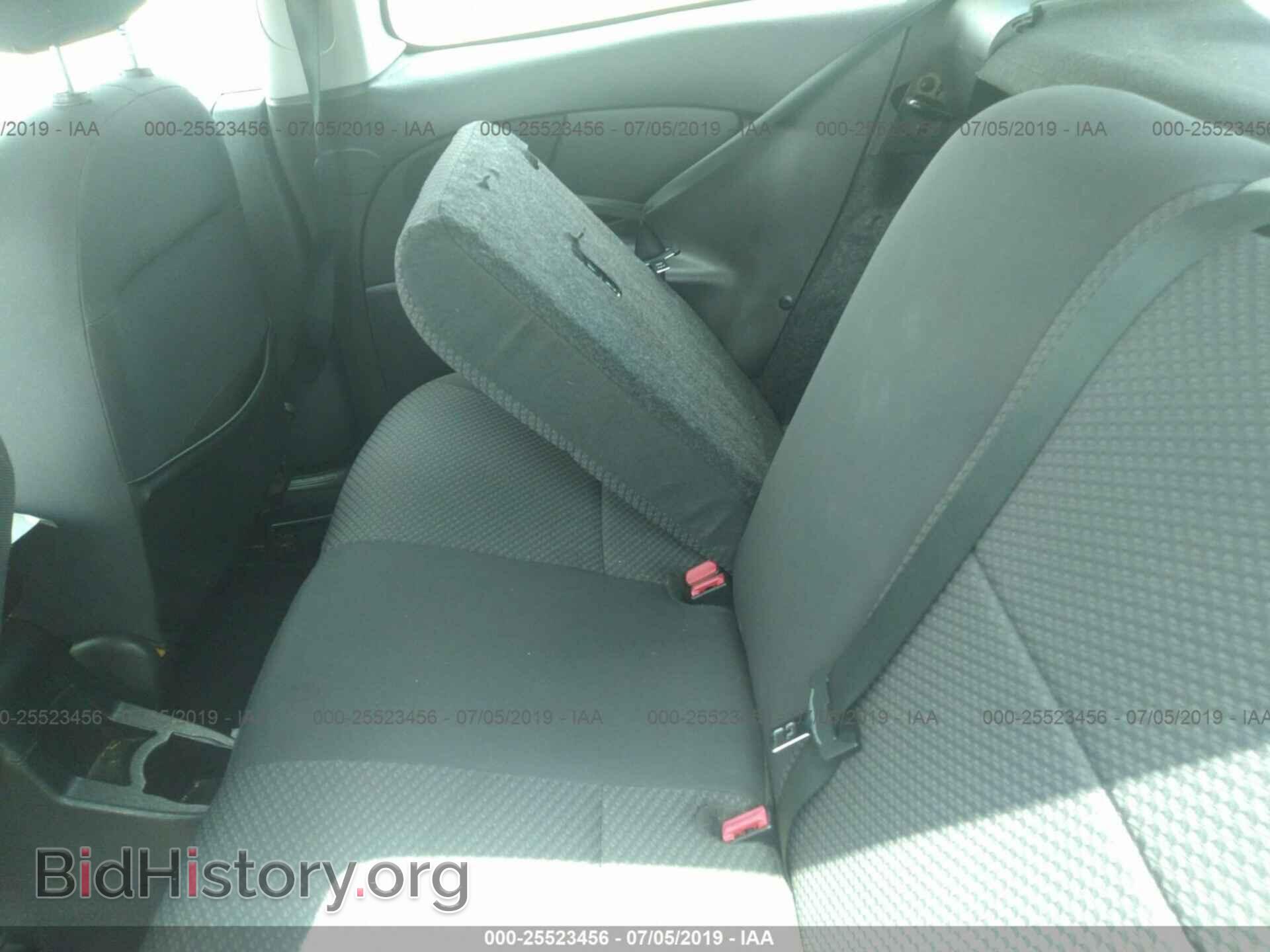 2005 FORD FOCUS - VIN: 3FAFP31N75R100613 - Фото 8