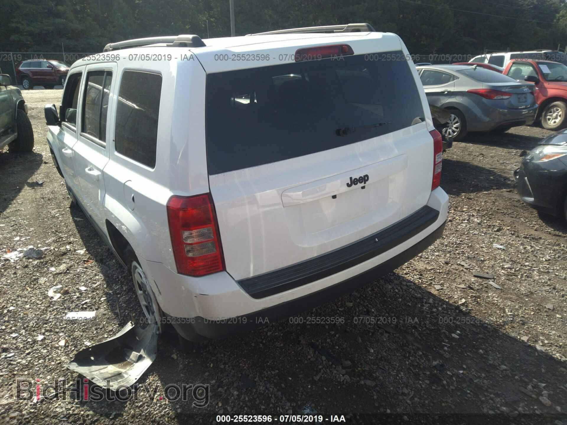 2012 JEEP PATRIOT - VIN: 1C4NJPBB1CD634165 - Фото 3