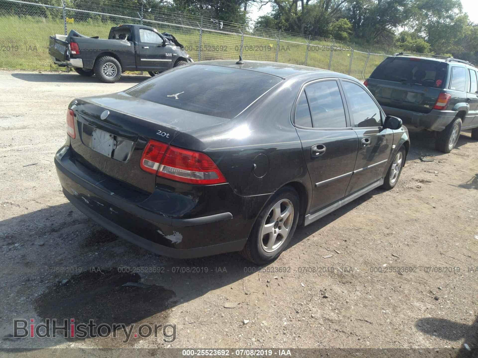 2004 SAAB 9-3 - VIN: YS3FB49SX41043656 - Photo 4