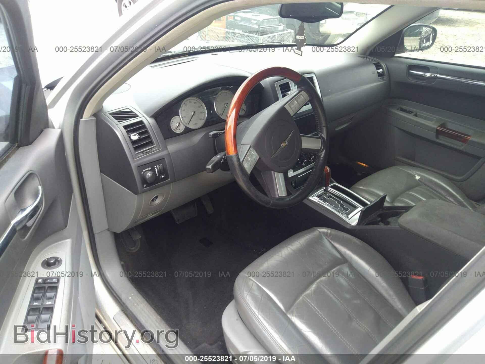 2005 CHRYSLER 300C - VIN: 2C3AA63H75H132735 - Фото 5