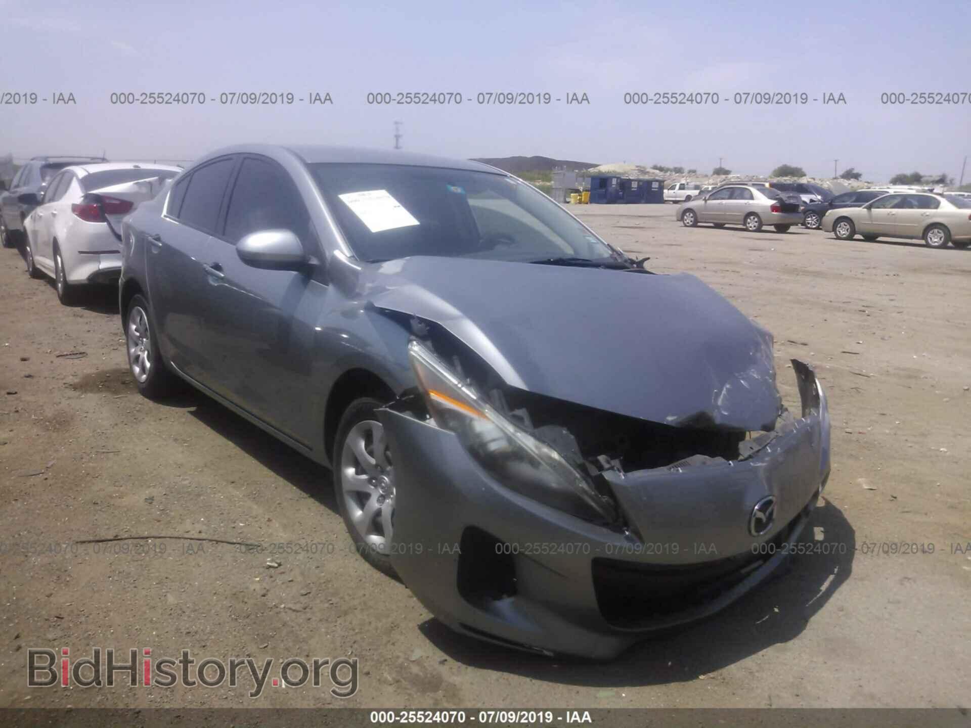 Фотография JM1BL1UF8C1541879 - MAZDA 3 2012