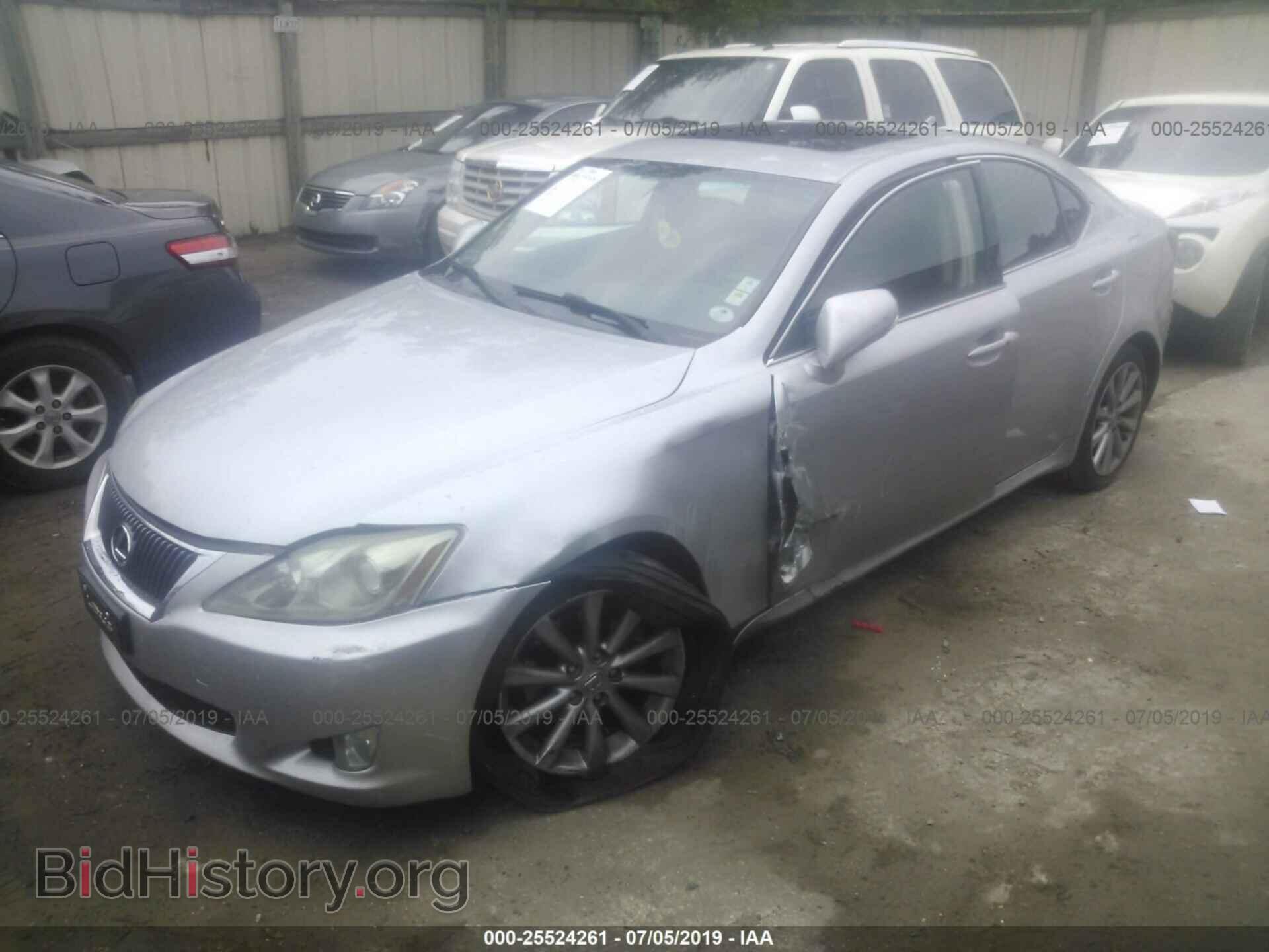 2010 LEXUS IS - VIN: JTHCF5C23A2033343 - Photo 2