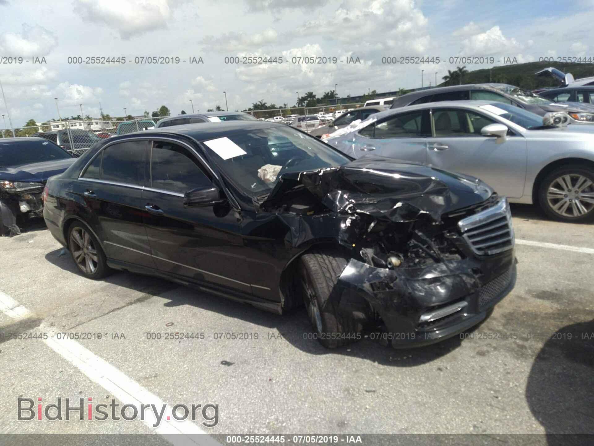 Photo WDDHF5KB2DA725442 - MERCEDES-BENZ E 2013