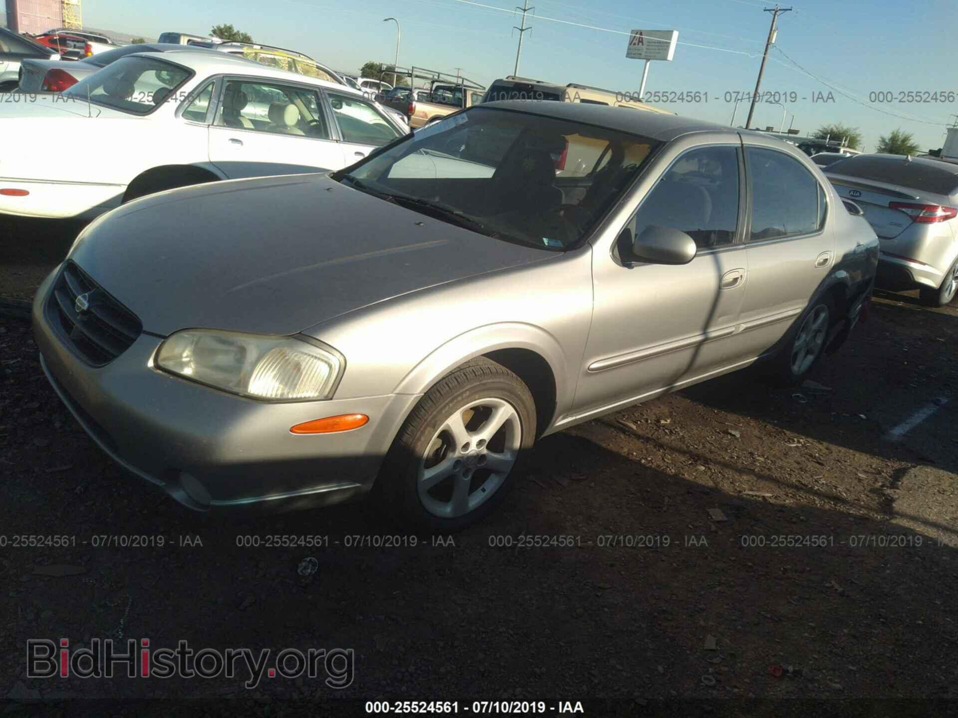 2000 NISSAN MAXIMA - VIN: JN1CA31D8YT533241 - Фото 2