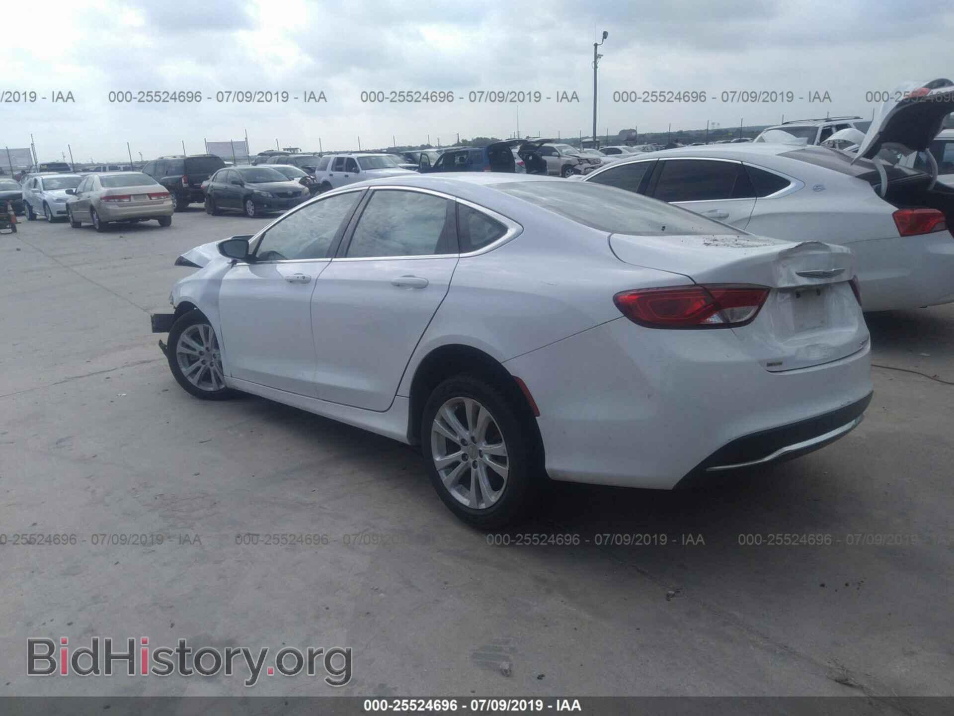 2015 CHRYSLER 200 - VIN: 1C3CCCAB3FN575926 - Photo 3