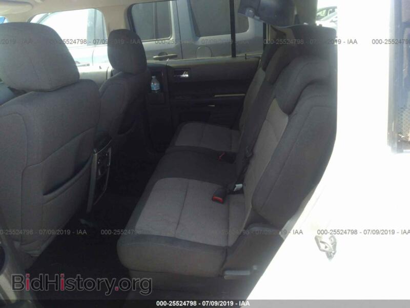 2011 Ford FLEX (VIN 2FMGK5BC3BBD07642) — photo 8 of 10